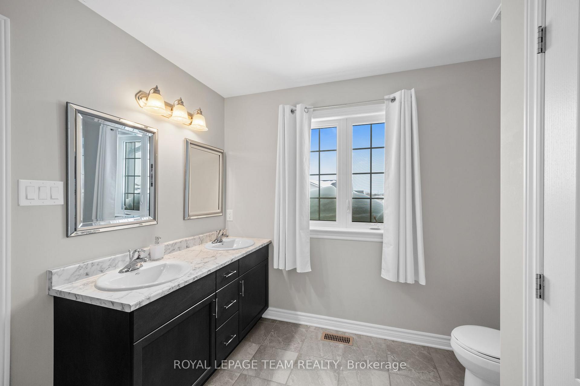 Photo 25 of 80 Bellwood Drive, Arnprior — HOMEH