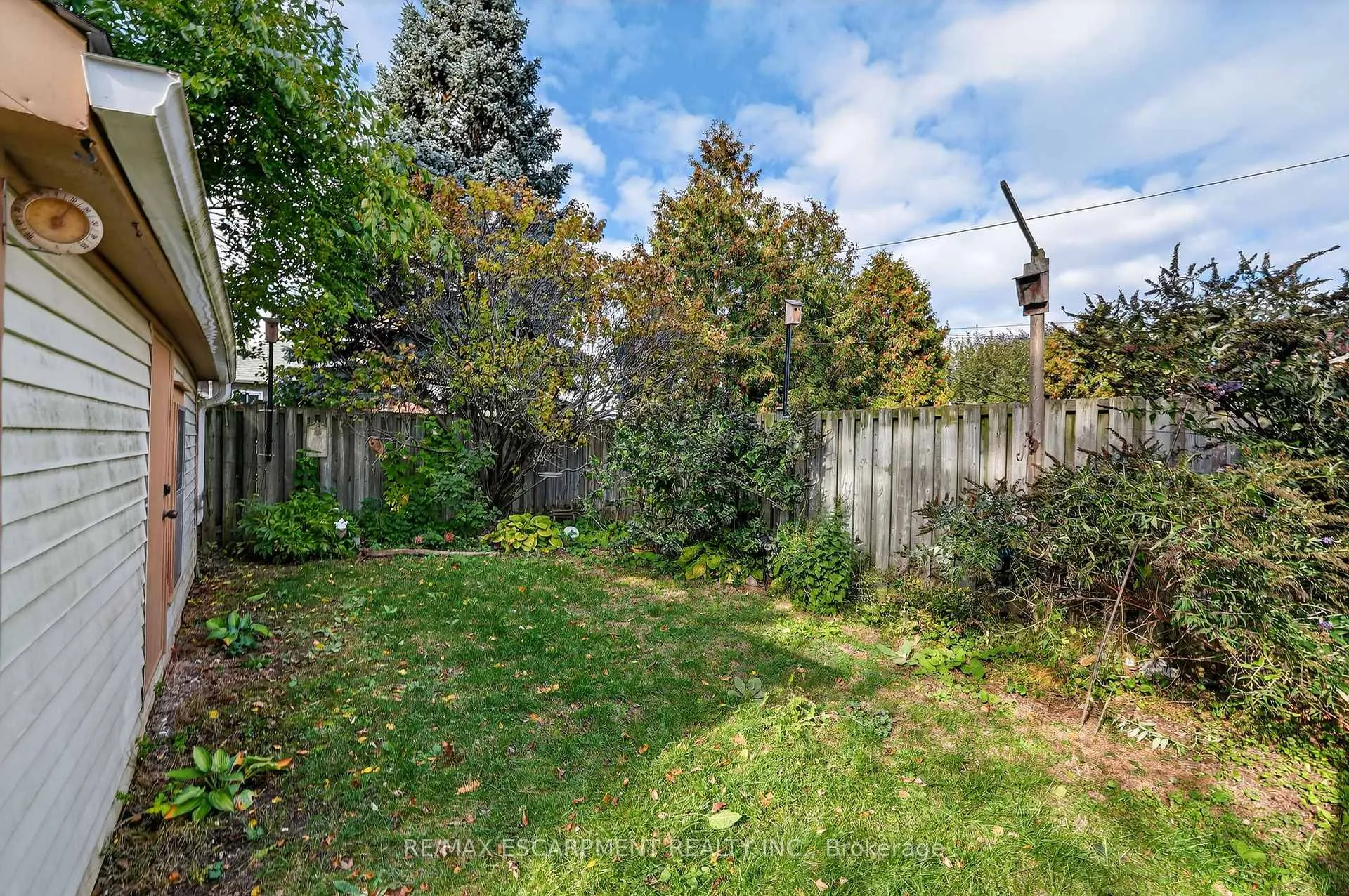 Photo 24 of 46 Weir Street S, Hamilton, Bartonville — HOMEH