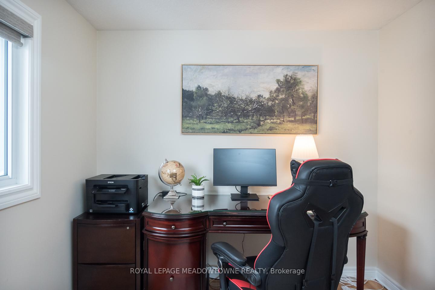 Photo 29 of 52 Beardmore Crescent, Halton Hills, Acton — HOMEH