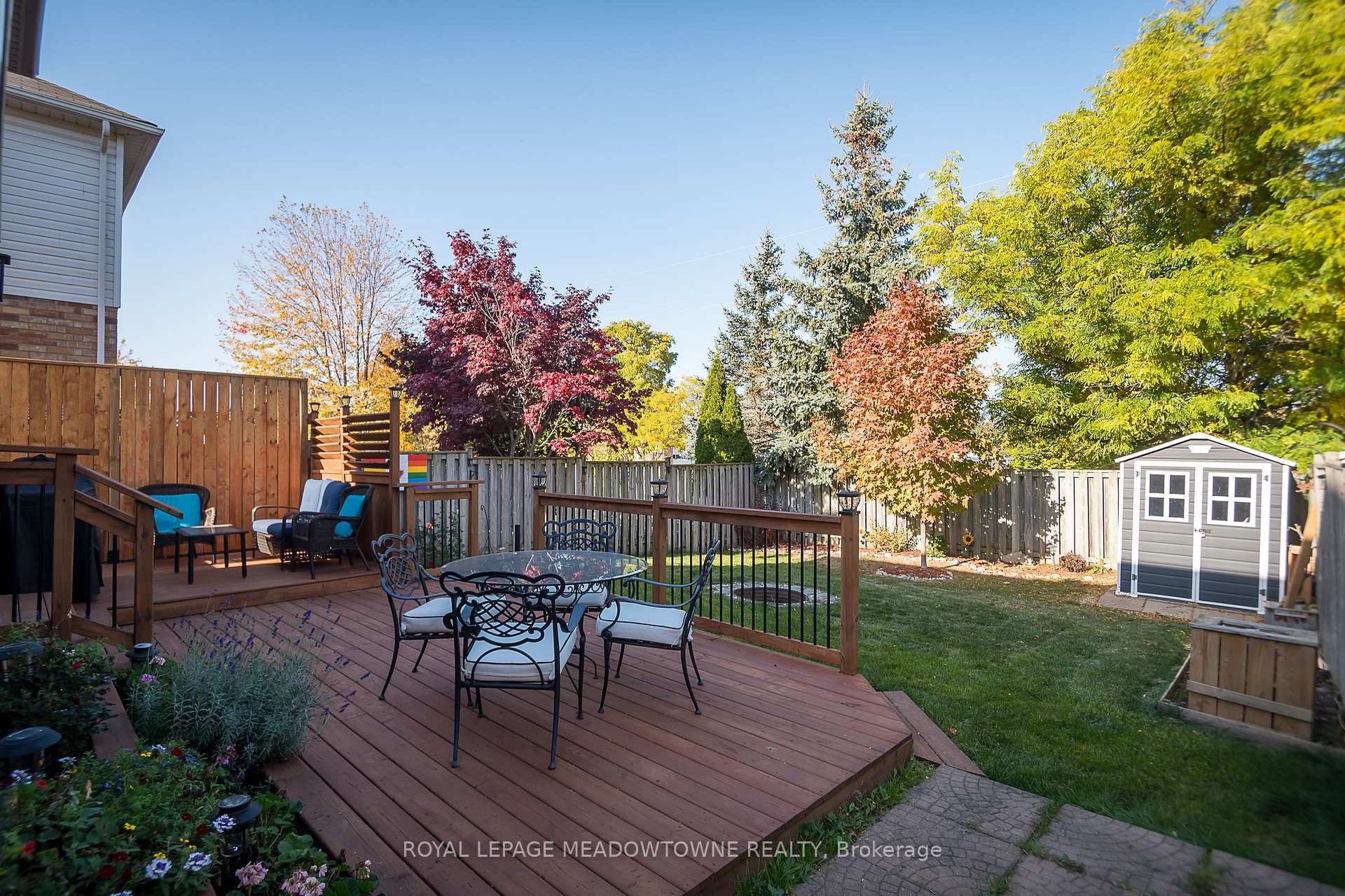 Photo 36 of 52 Beardmore Crescent, Halton Hills, Acton — HOMEH