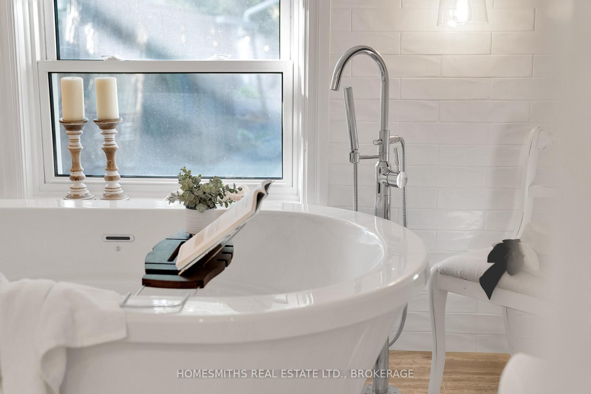 Photo 12 of 141 Cedar Crest Beach Road, Clarington, Bowmanville — HOMEH
