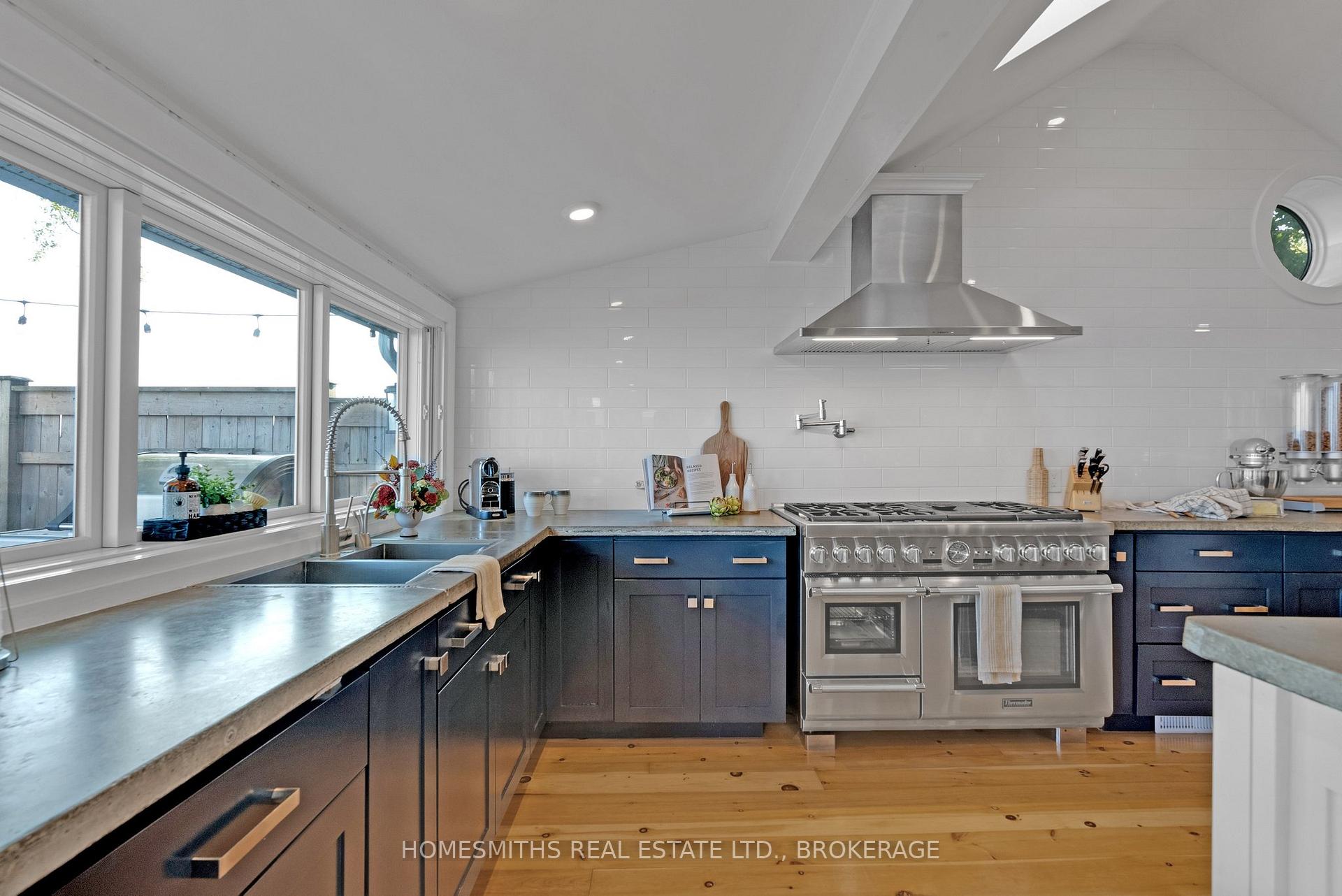 Photo 16 of 141 Cedar Crest Beach Road, Clarington, Bowmanville — HOMEH