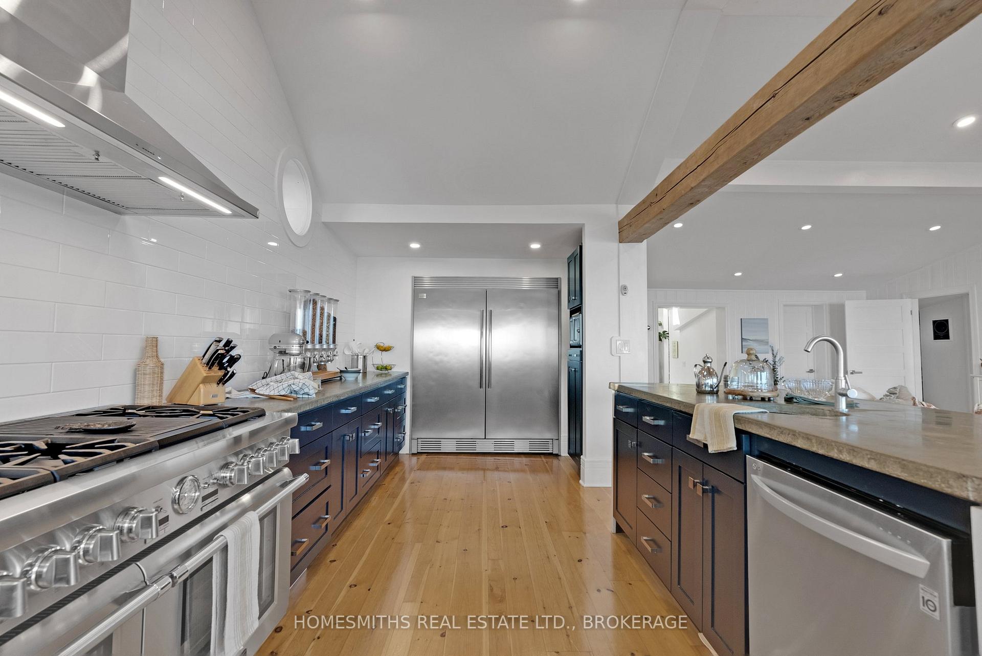 Photo 19 of 141 Cedar Crest Beach Road, Clarington, Bowmanville — HOMEH