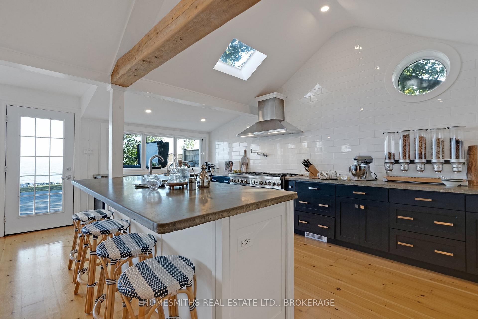 Photo 21 of 141 Cedar Crest Beach Road, Clarington, Bowmanville — HOMEH