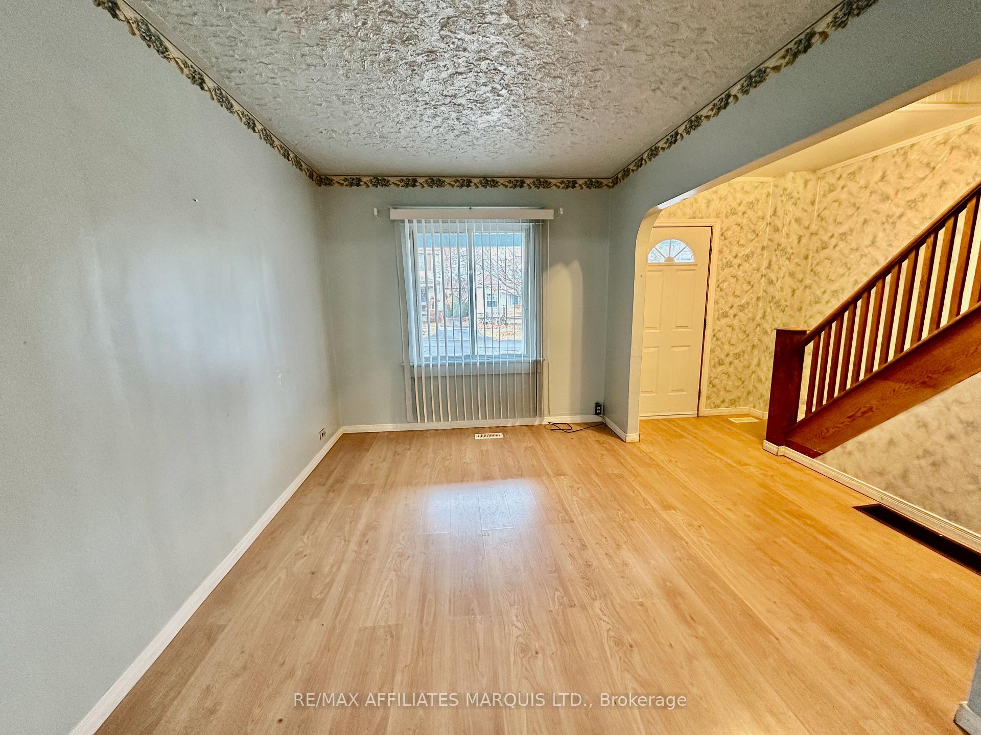 Photo 6 of 112 Carleton Street, Cornwall — HOMEH