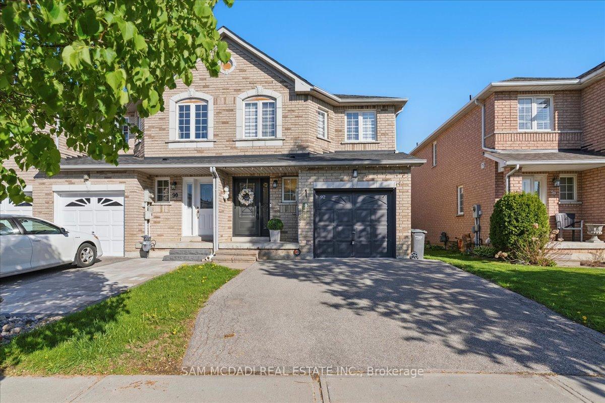 Photo 1 of 92 Wood Circle, Caledon, Bolton East — HOMEH
