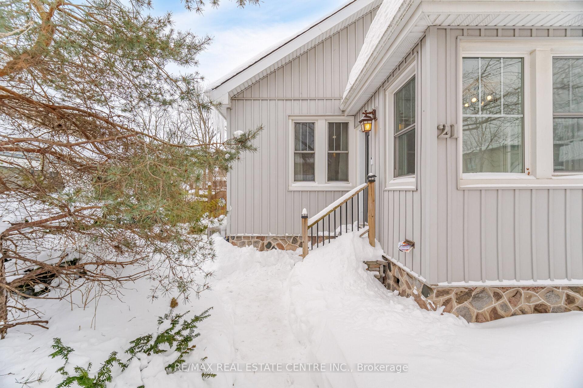 Photo 3 of 21 Crombie Street, Cambridge — HOMEH