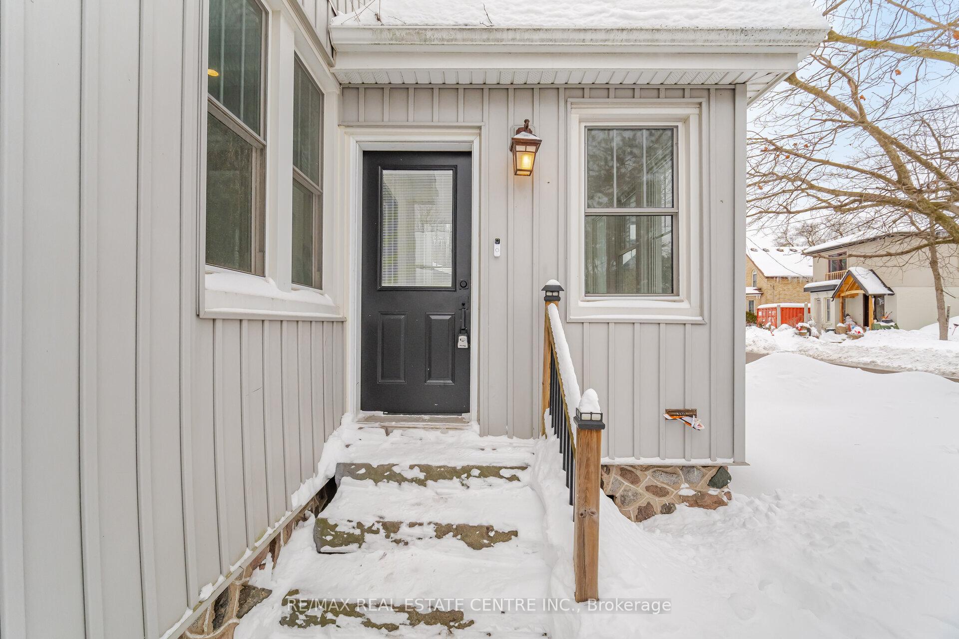 Photo 4 of 21 Crombie Street, Cambridge — HOMEH