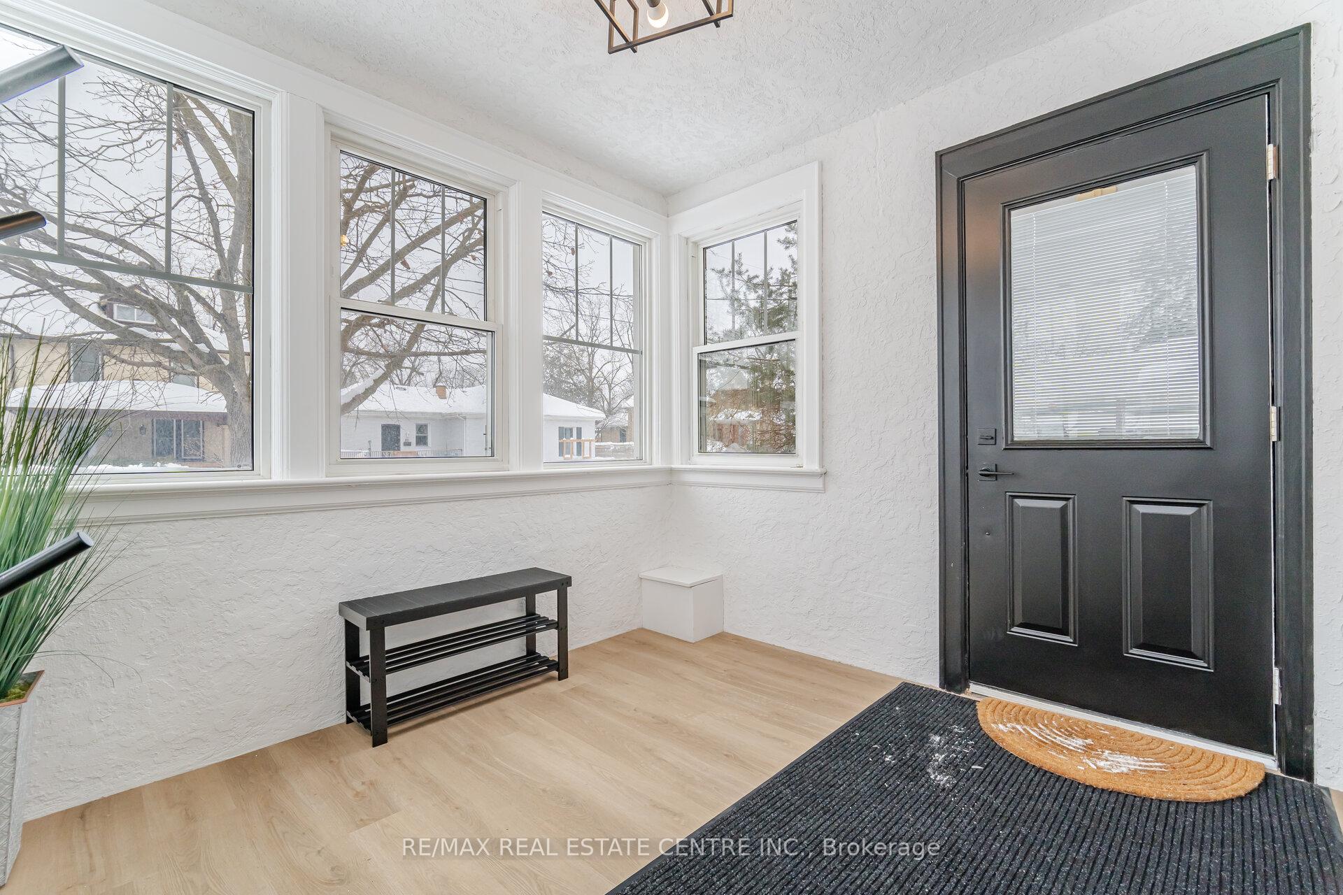 Photo 6 of 21 Crombie Street, Cambridge — HOMEH