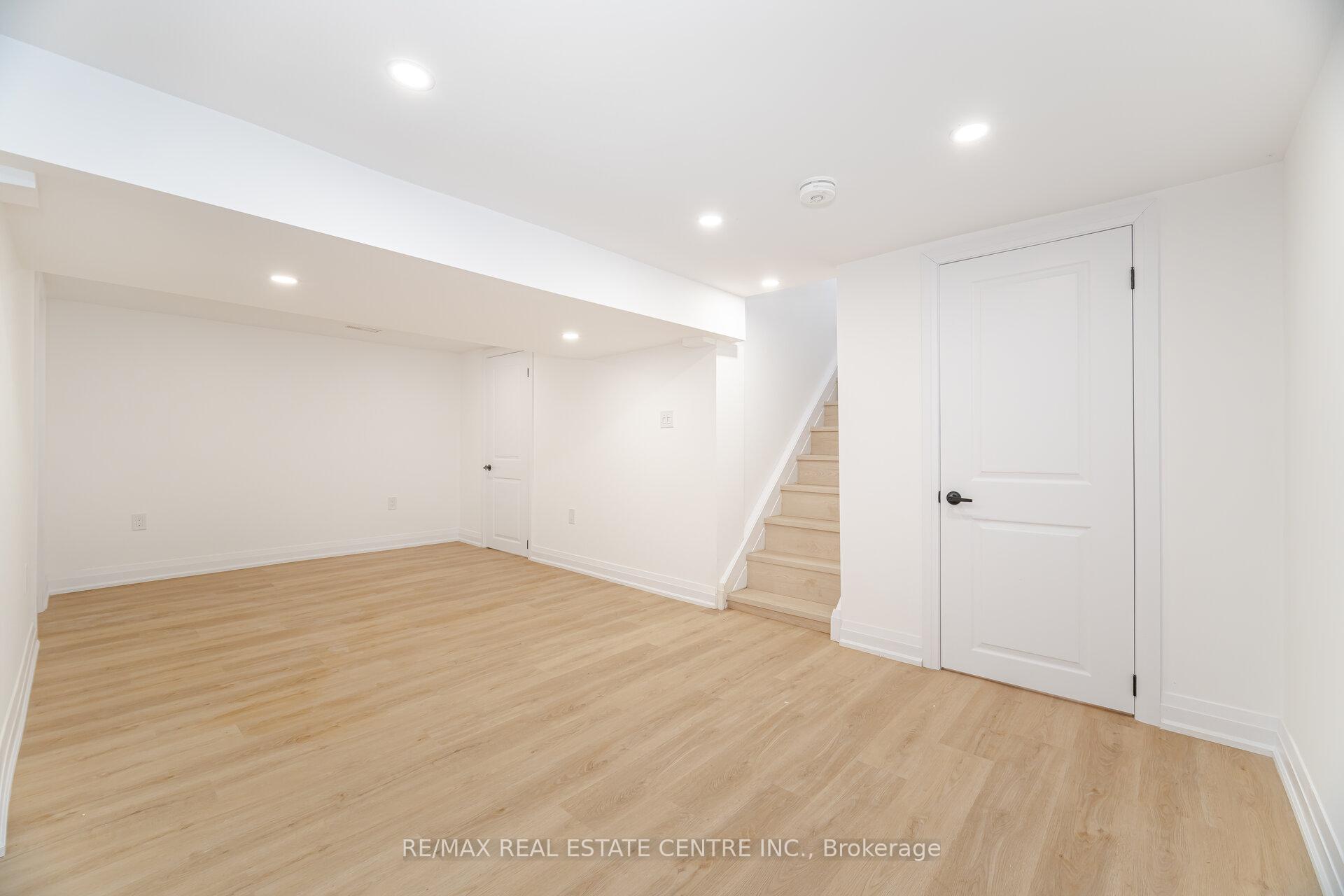 Photo 34 of 21 Crombie Street, Cambridge — HOMEH