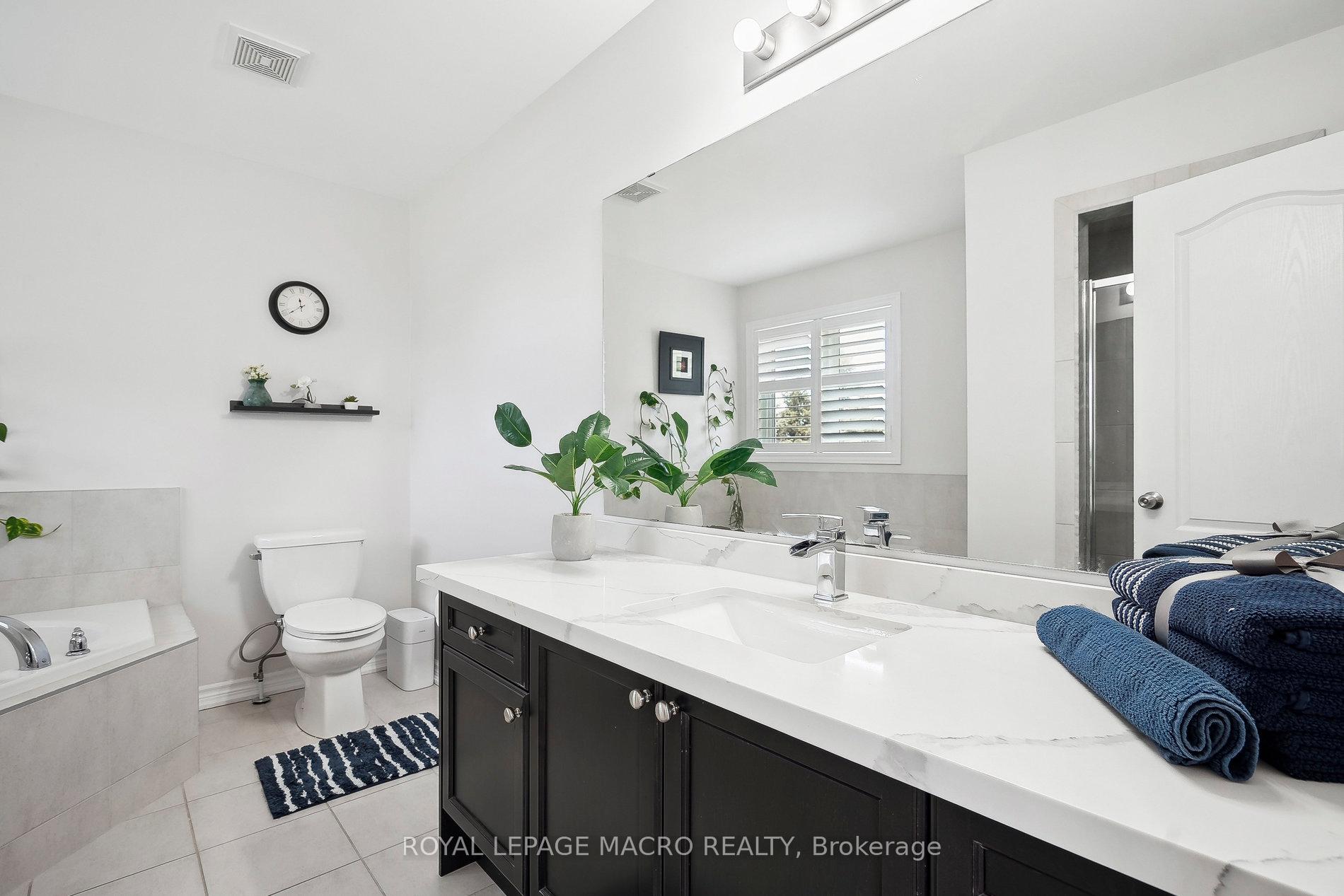 Photo 21 of 80 Bellroyal Crescent, Hamilton, Stoney Creek Mountain — HOMEH