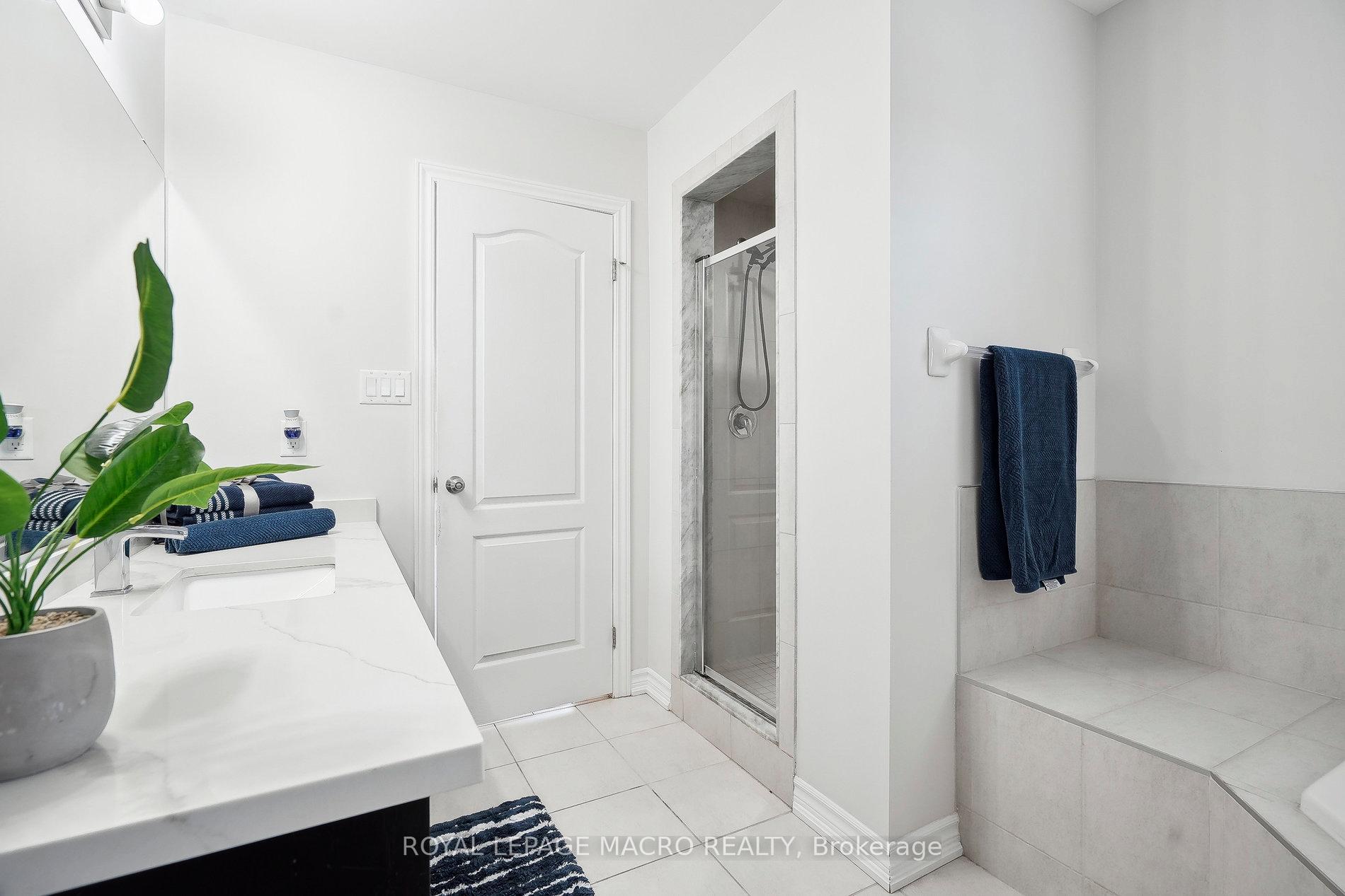 Photo 22 of 80 Bellroyal Crescent, Hamilton, Stoney Creek Mountain — HOMEH
