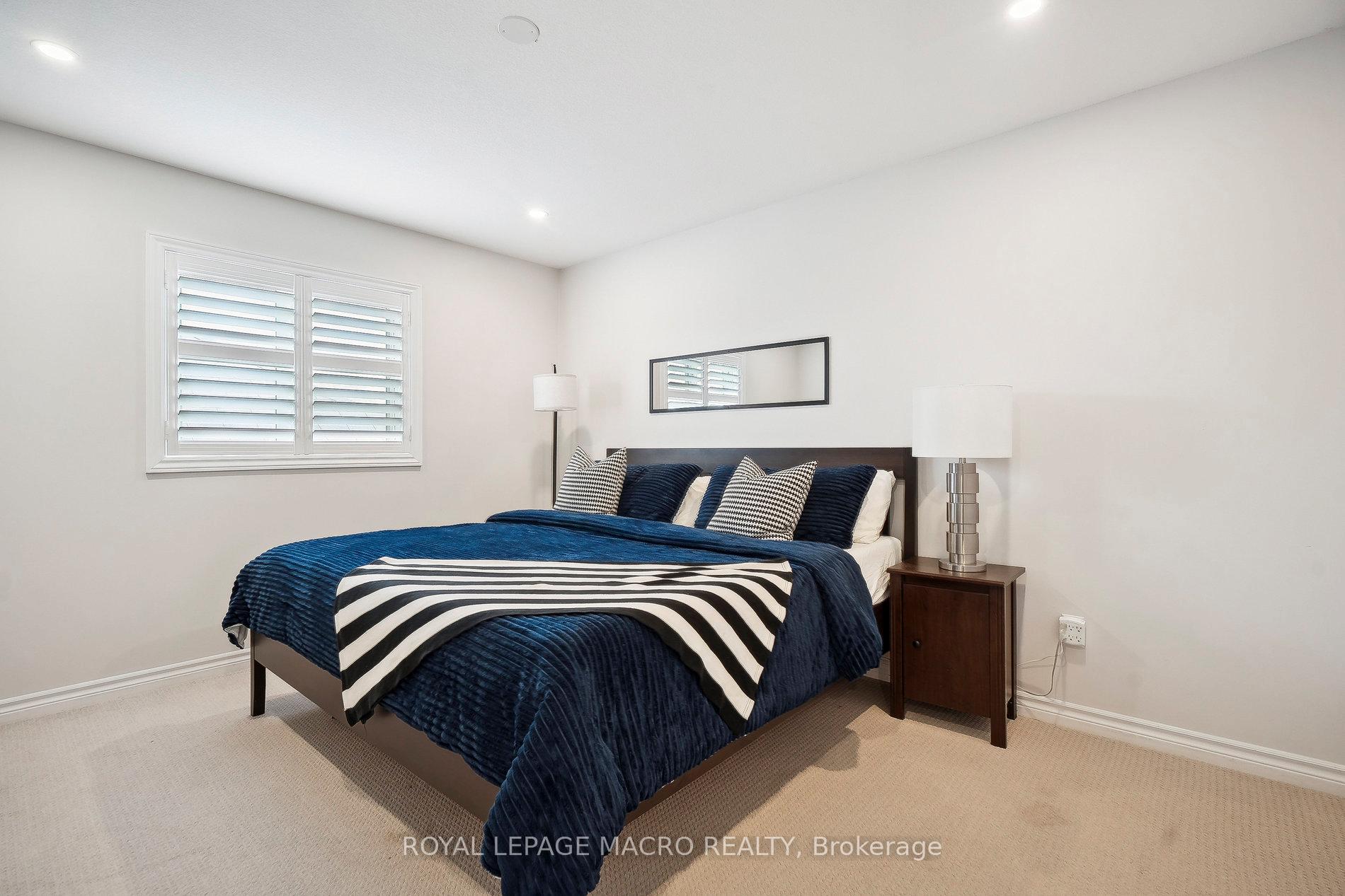 Photo 23 of 80 Bellroyal Crescent, Hamilton, Stoney Creek Mountain — HOMEH