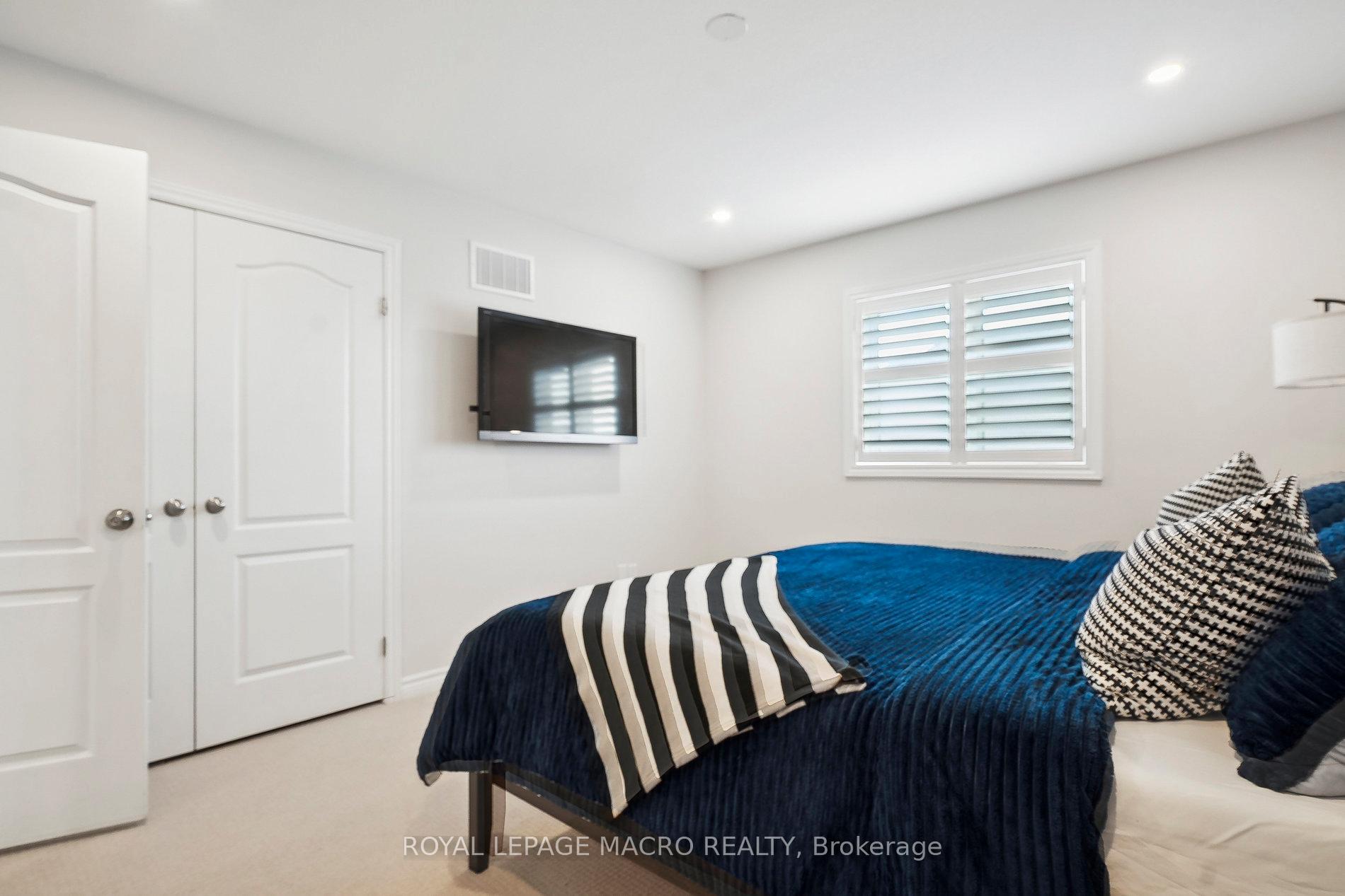 Photo 24 of 80 Bellroyal Crescent, Hamilton, Stoney Creek Mountain — HOMEH