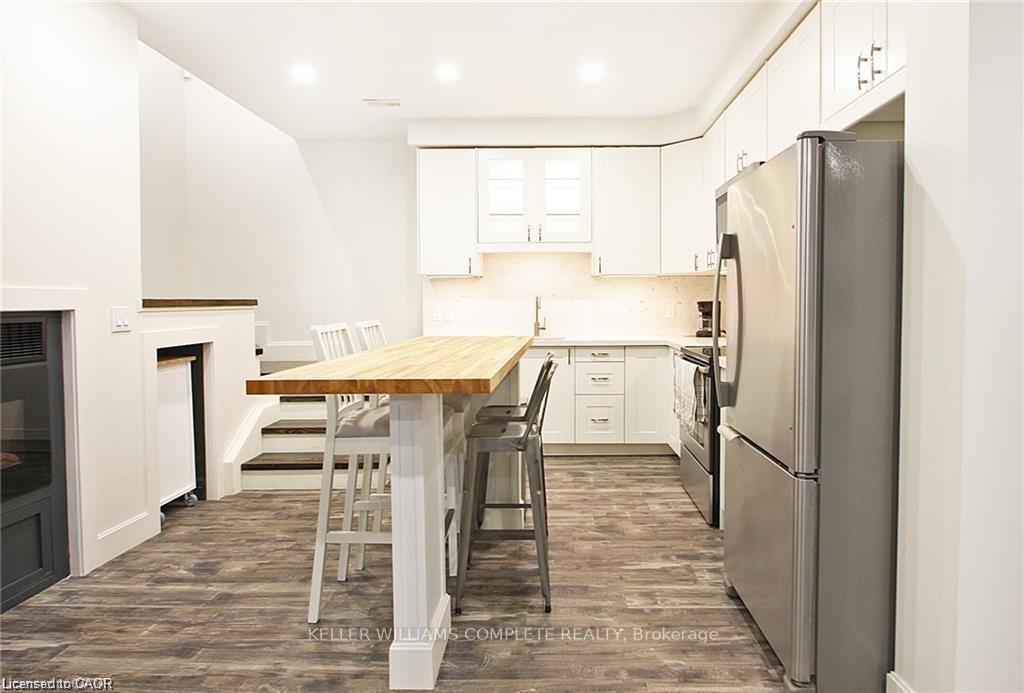 Photo 29 of 23 Scarletwood Street, Hamilton, Stoney Creek Mountain — HOMEH