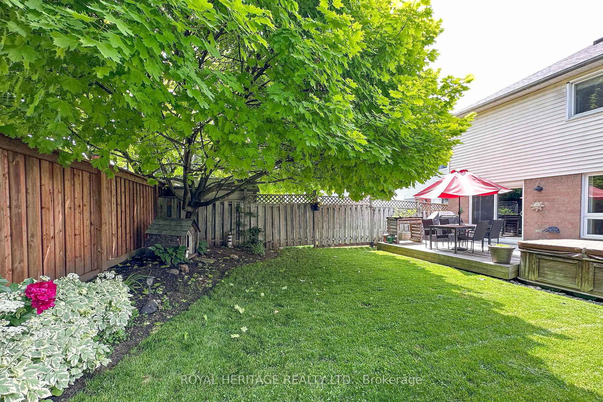 Photo 29 of 55 Hearthstone Crescent, Clarington, Courtice — HOMEH