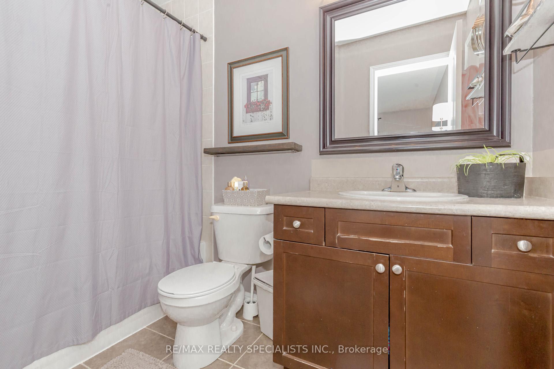 Photo 24 of 73 Holland Circle, Cambridge, Silver Heights — HOMEH