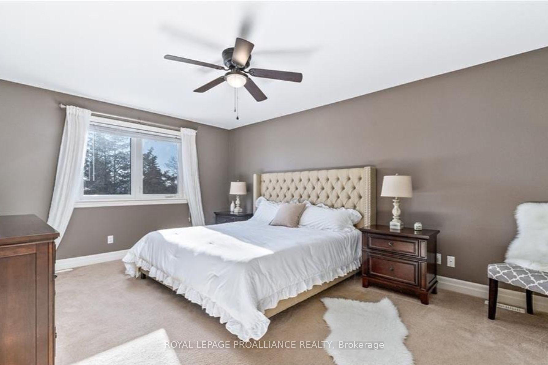 Photo 18 of 39 Vertis Court, Belleville, Thurlow Ward — HOMEH