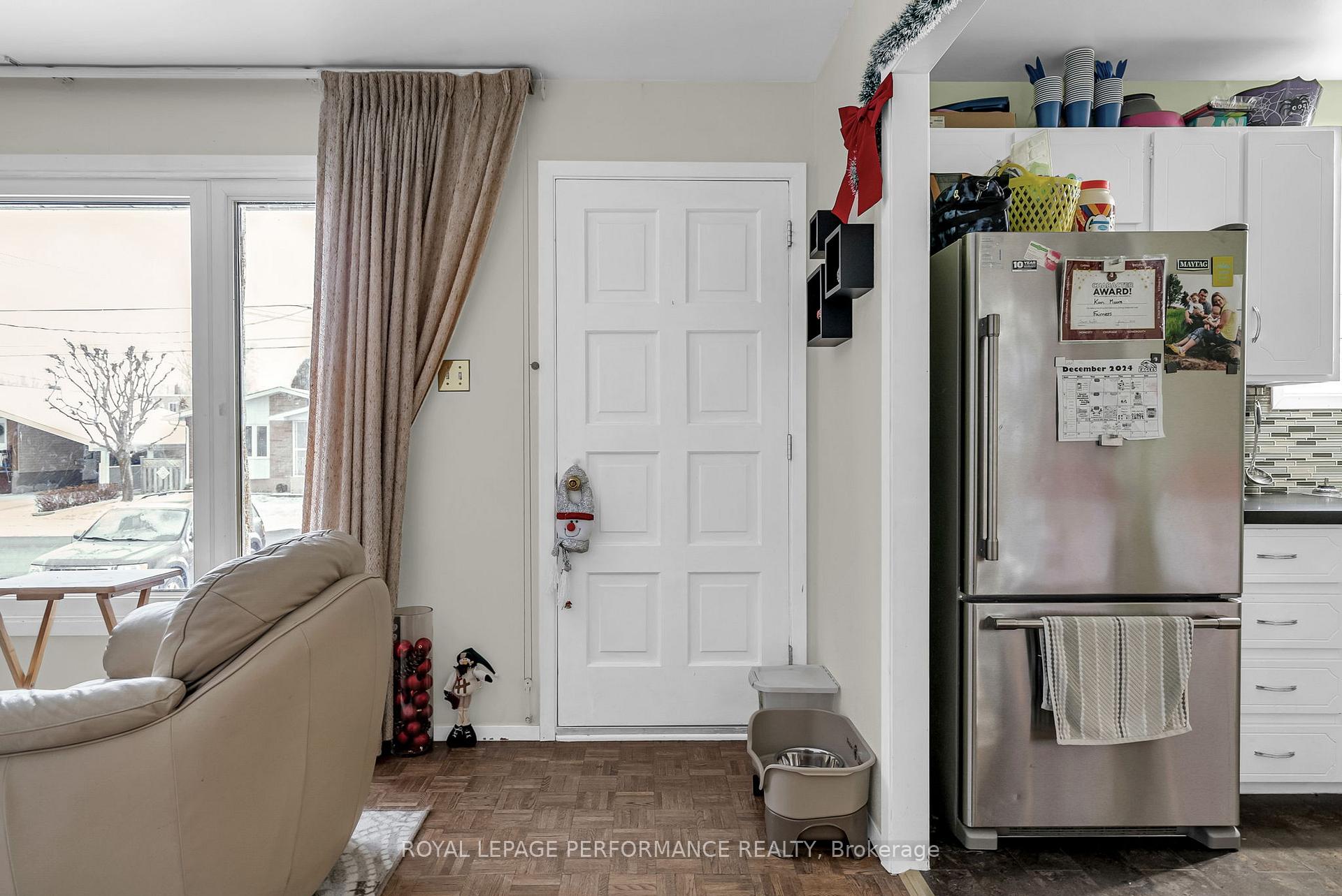 Photo 4 of 1116 Grand Avenue, Cornwall — HOMEH