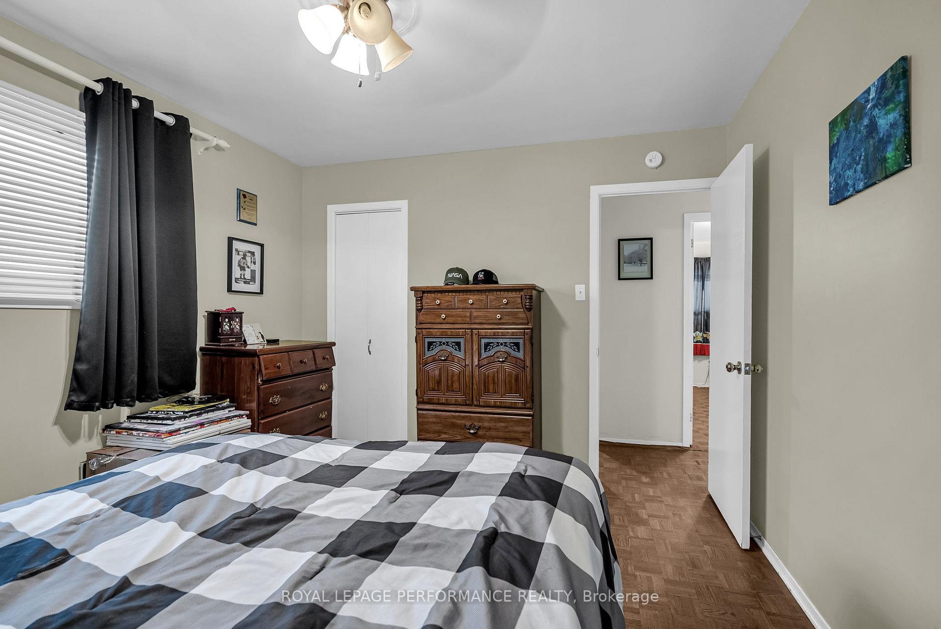 Photo 15 of 1116 Grand Avenue, Cornwall — HOMEH