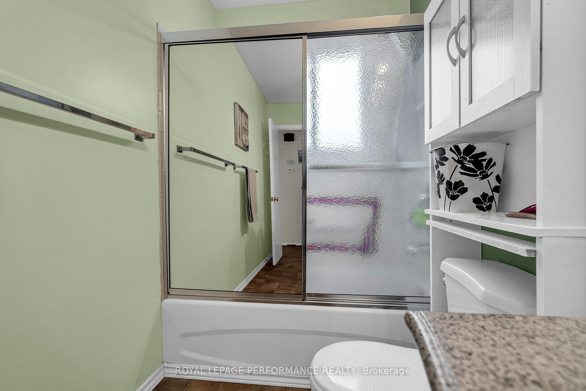 Photo 21 of 1116 Grand Avenue, Cornwall — HOMEH