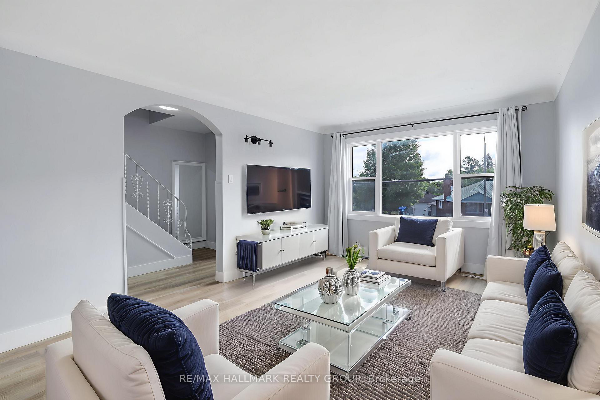 Photo 4 of 1108 Merivale Road, Ottawa, Carlington — HOMEH