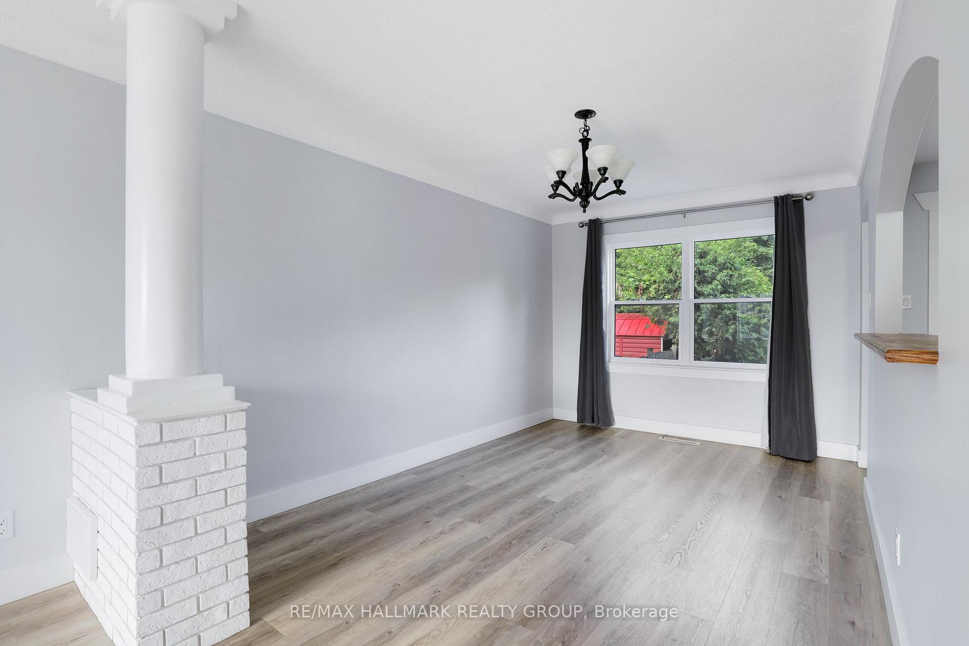 Photo 2 of 1108 Merivale Road, Ottawa, Carlington — HOMEH