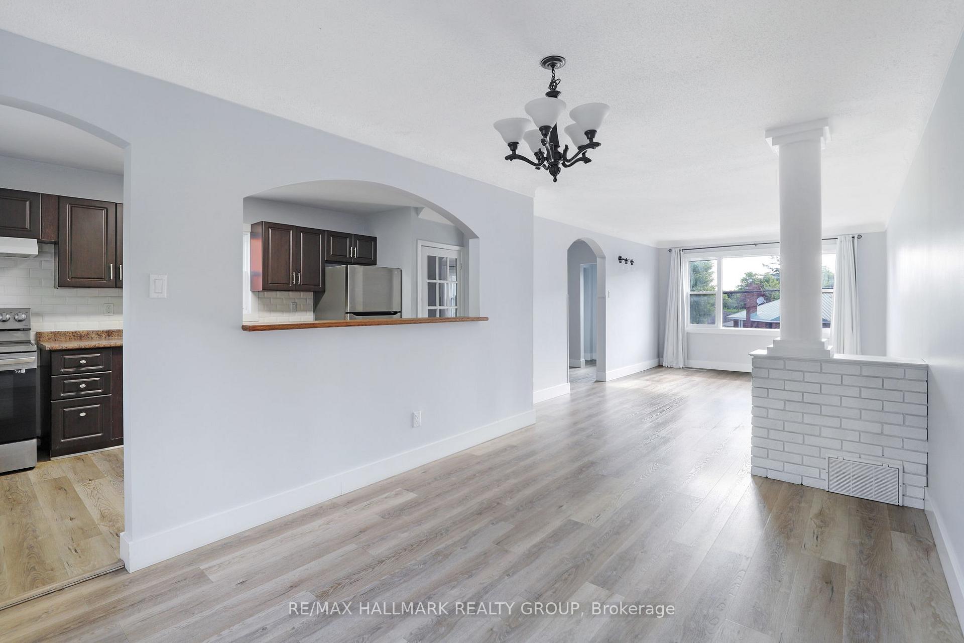Photo 7 of 1108 Merivale Road, Ottawa, Carlington — HOMEH