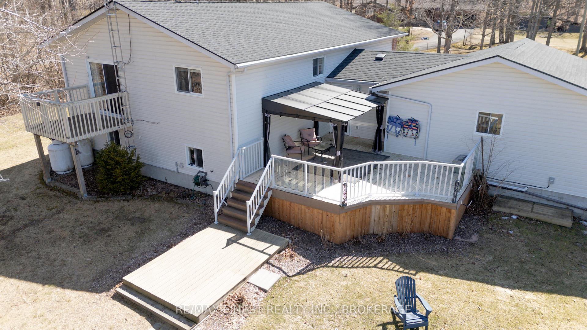 Photo 3 of 1448 Rickards Road, Frontenac, Frontenac South — HOMEH