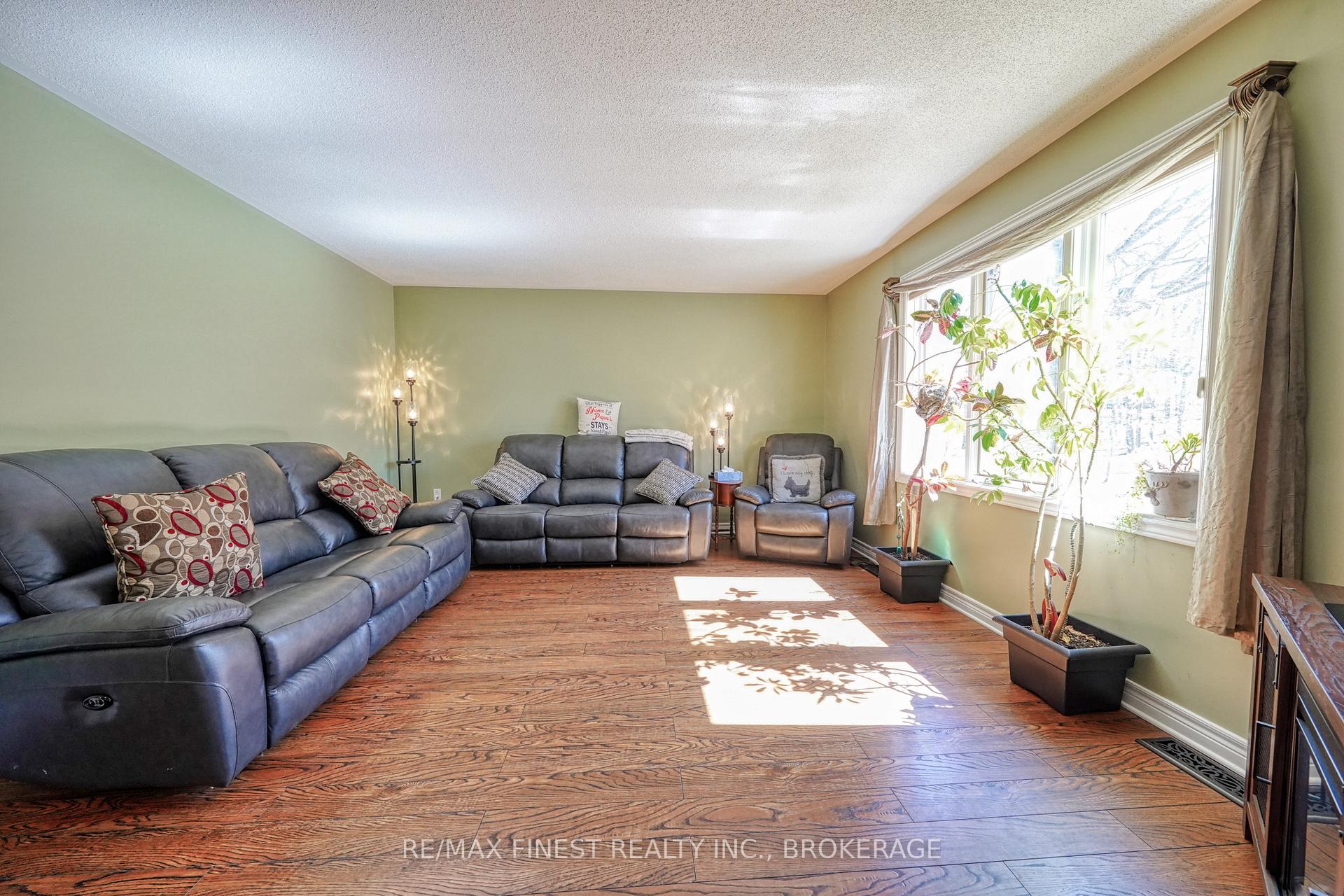 Photo 6 of 1448 Rickards Road, Frontenac, Frontenac South — HOMEH