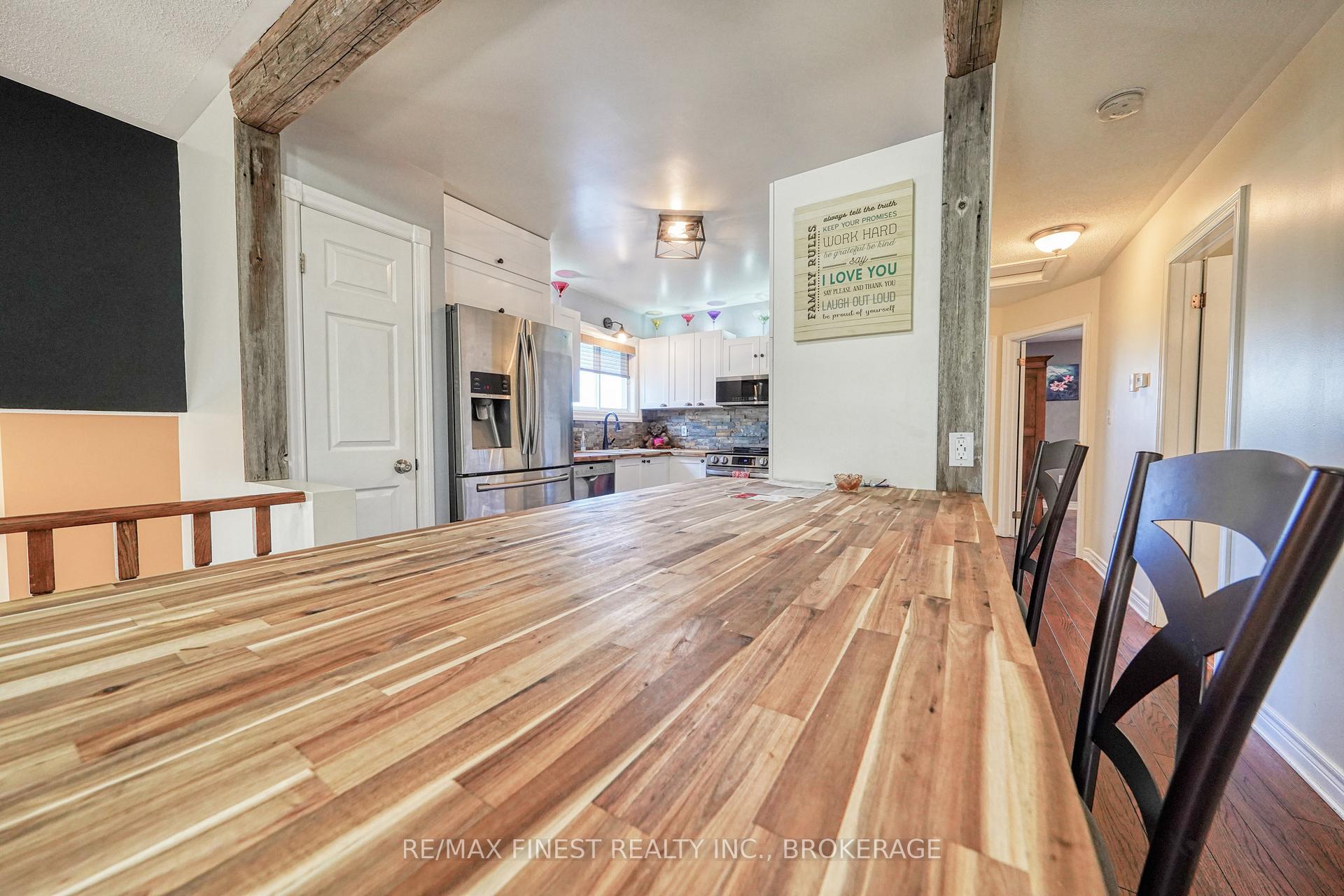Photo 11 of 1448 Rickards Road, Frontenac, Frontenac South — HOMEH