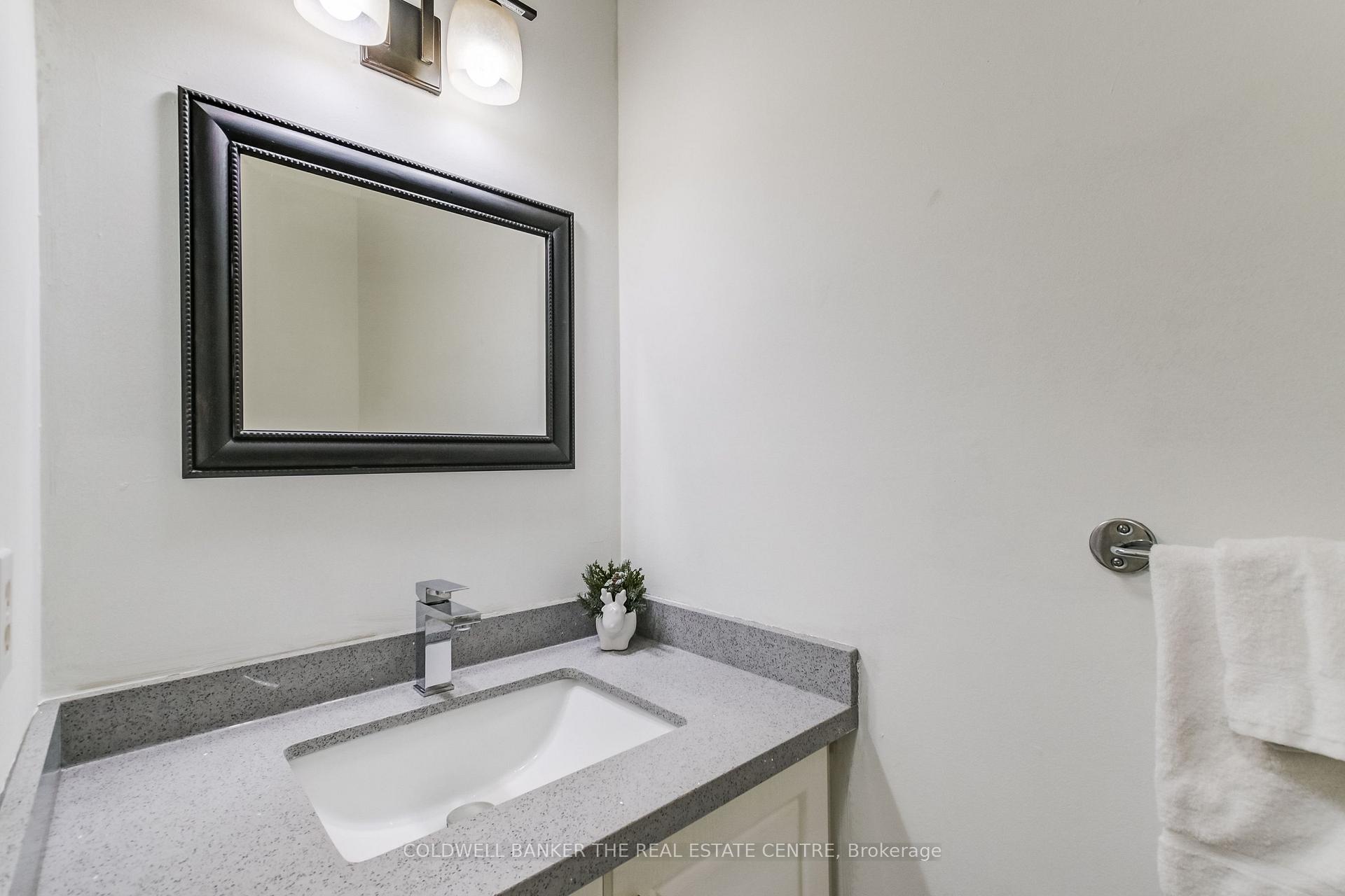 Photo 13 of 78 Stanwell Drive, Brampton, Heart Lake West — HOMEH