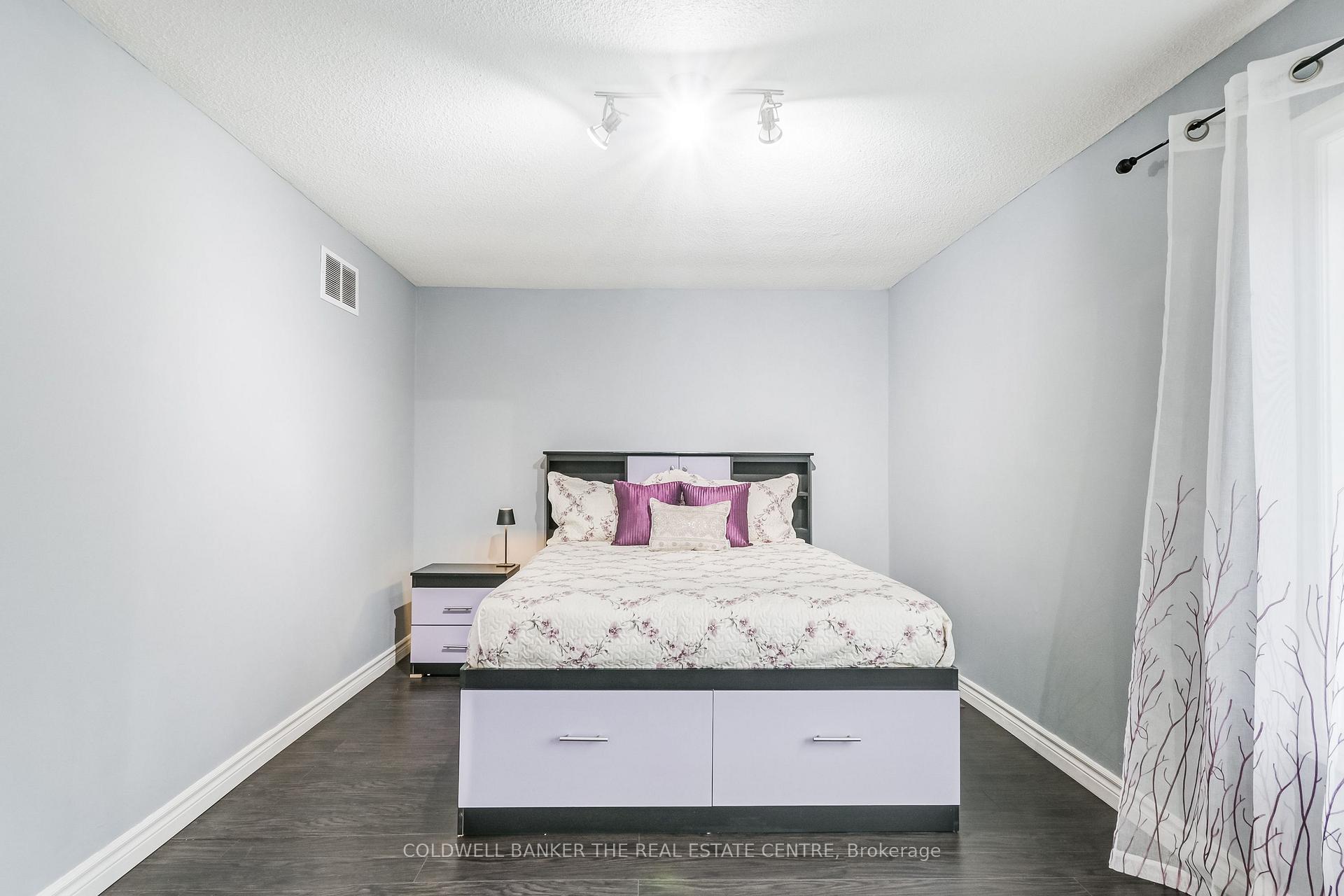 Photo 21 of 78 Stanwell Drive, Brampton, Heart Lake West — HOMEH
