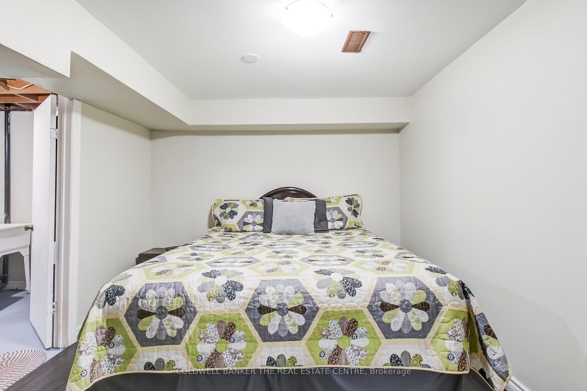 Photo 25 of 78 Stanwell Drive, Brampton, Heart Lake West — HOMEH