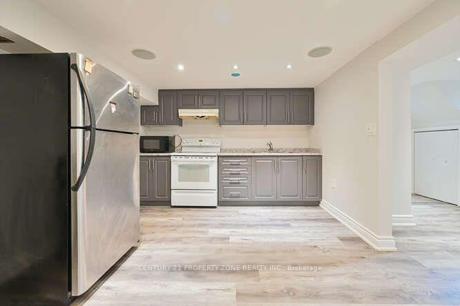 Photo 4 of Unit Basement, 68 Avondale Boulevard, Brampton, Avondale — HOMEH
