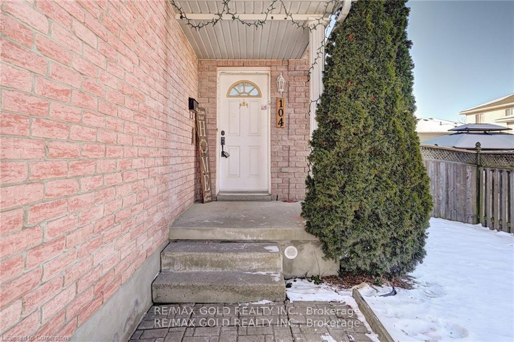 Photo 4 of 104 Edgemere Drive, Cambridge, Christopher-Champlain — HOMEH