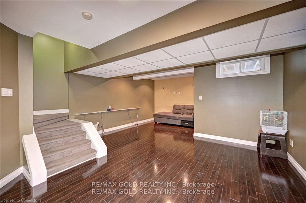 Photo 30 of 104 Edgemere Drive, Cambridge, Christopher-Champlain — HOMEH