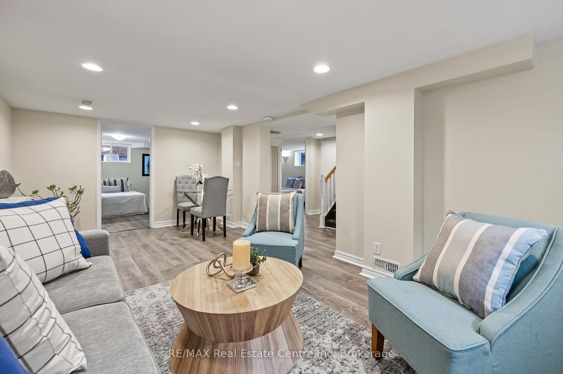 Photo 20 of 21 Normandy Drive, Guelph, St. George's — HOMEH