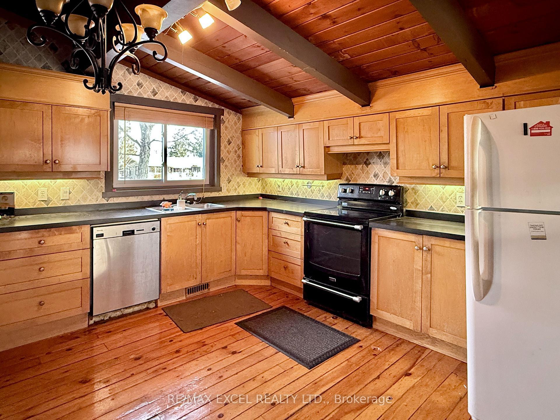 Photo 6 of 212 South Channel Drive, Georgina, Keswick North — HOMEH