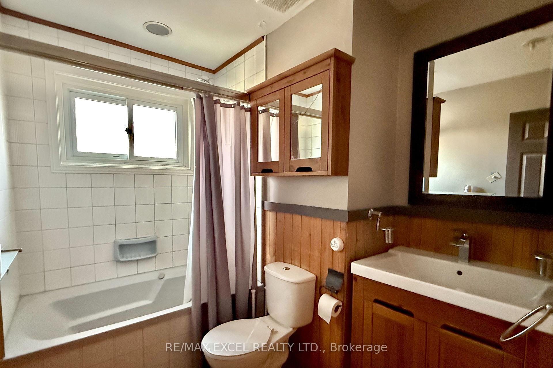 Photo 10 of 212 South Channel Drive, Georgina, Keswick North — HOMEH
