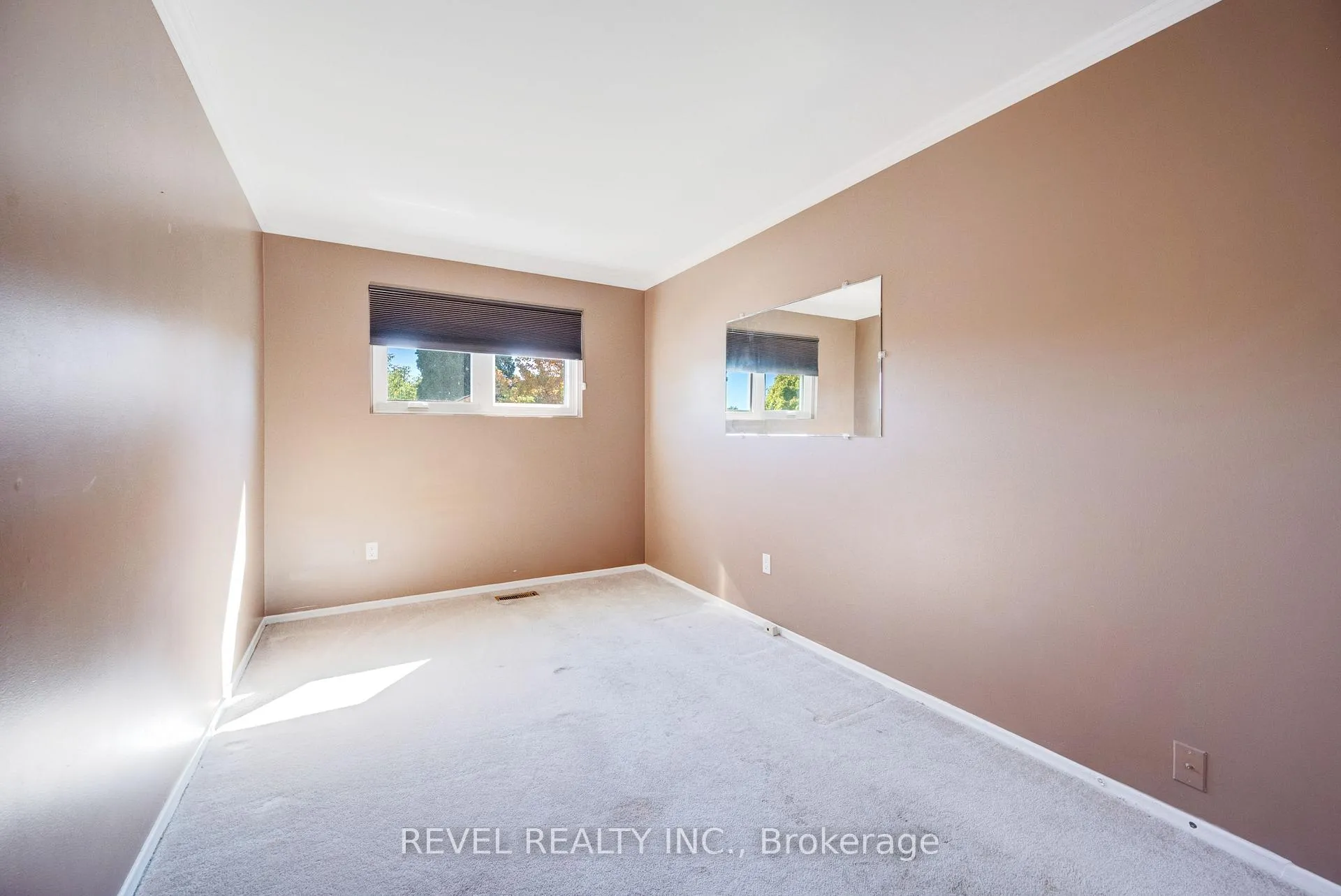 Photo 17 of 44 Marblehead Crescent, Brampton, Central Park — HOMEH