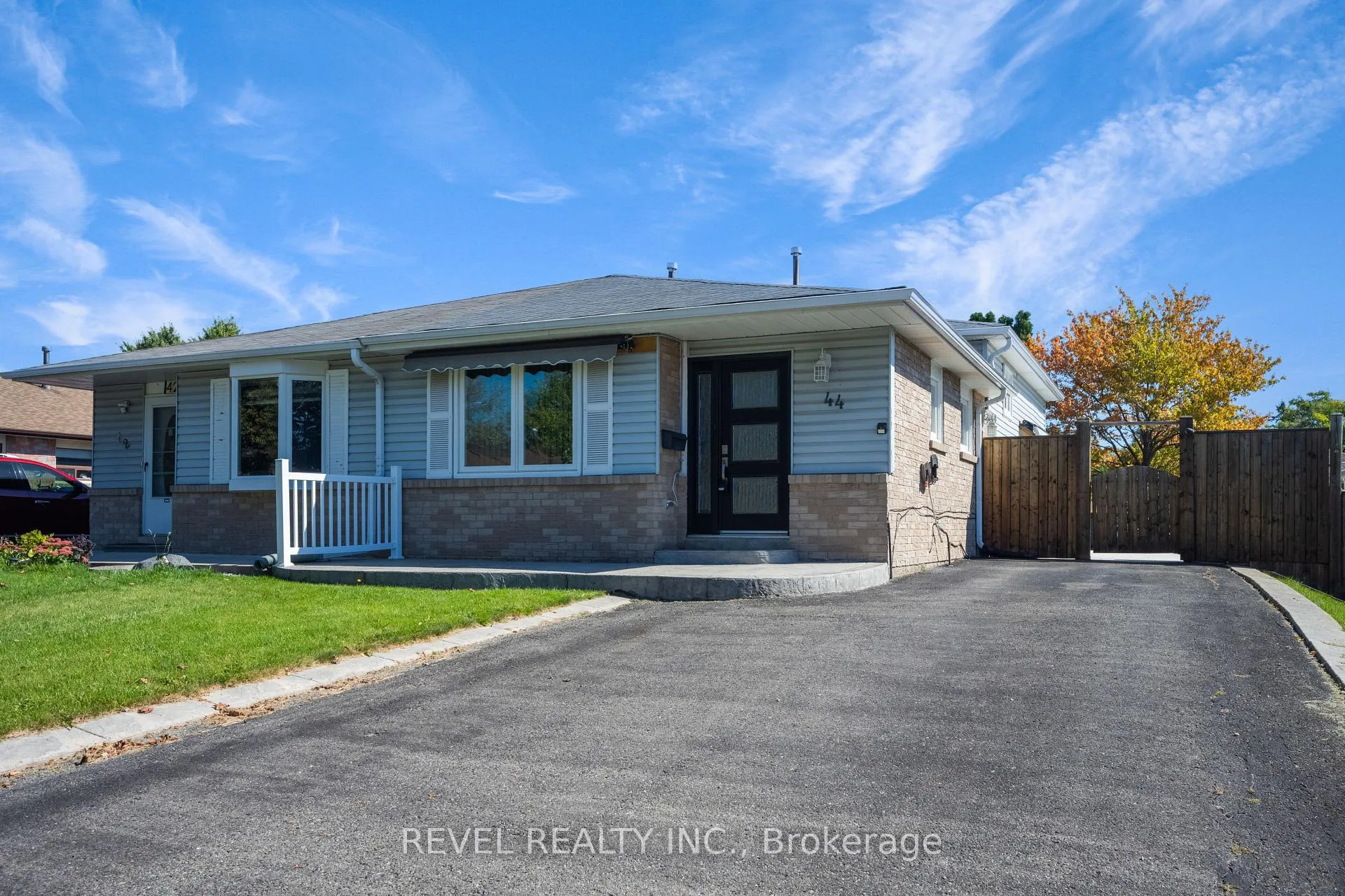 Photo 32 of 44 Marblehead Crescent, Brampton, Central Park — HOMEH