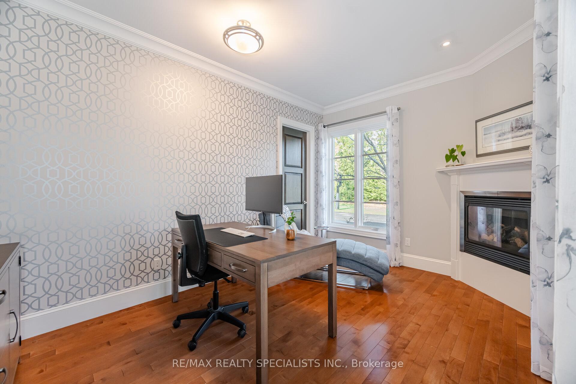 Photo 13 of 6 Oak Knoll Drive, Caledon, Palgrave — HOMEH