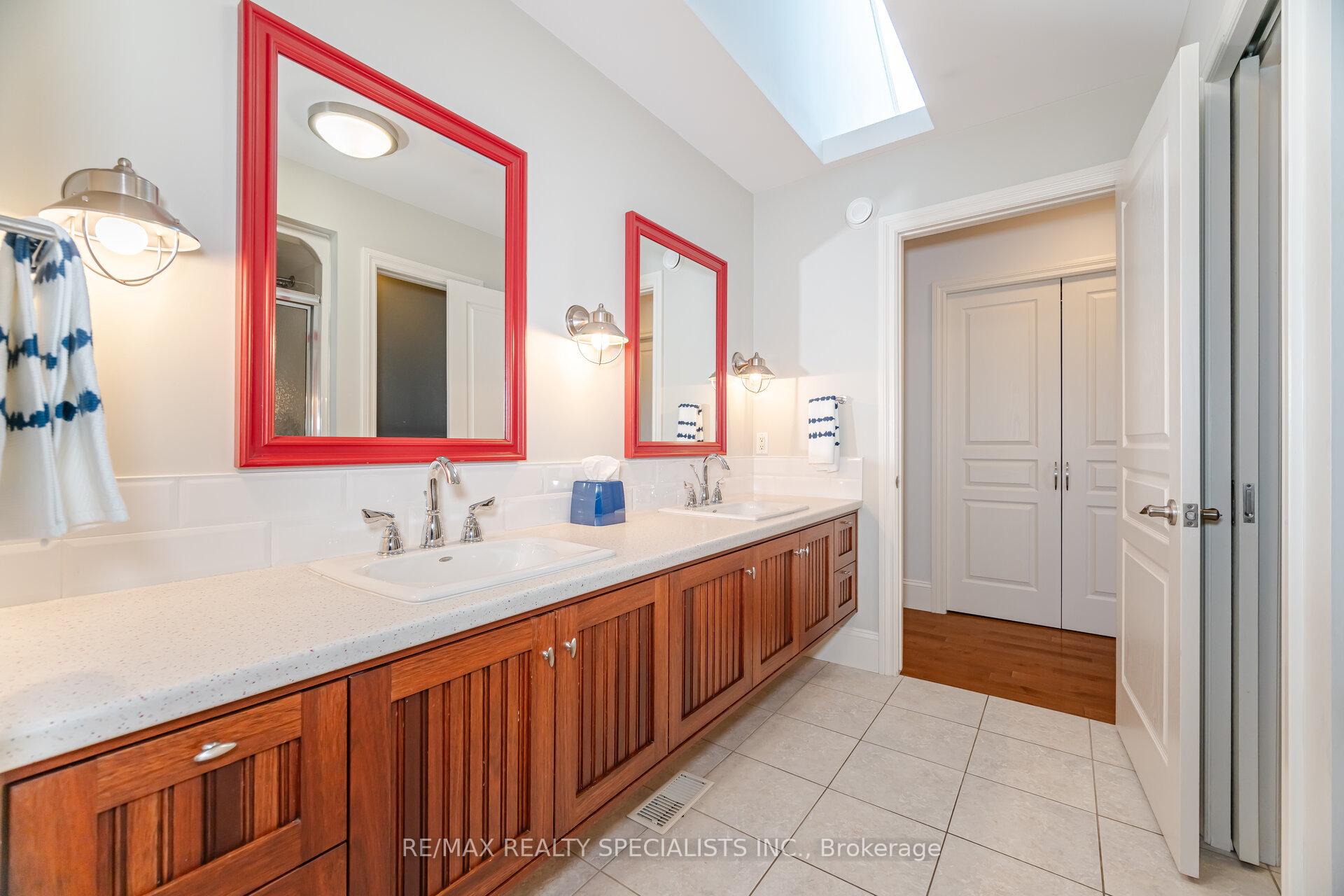 Photo 25 of 6 Oak Knoll Drive, Caledon, Palgrave — HOMEH