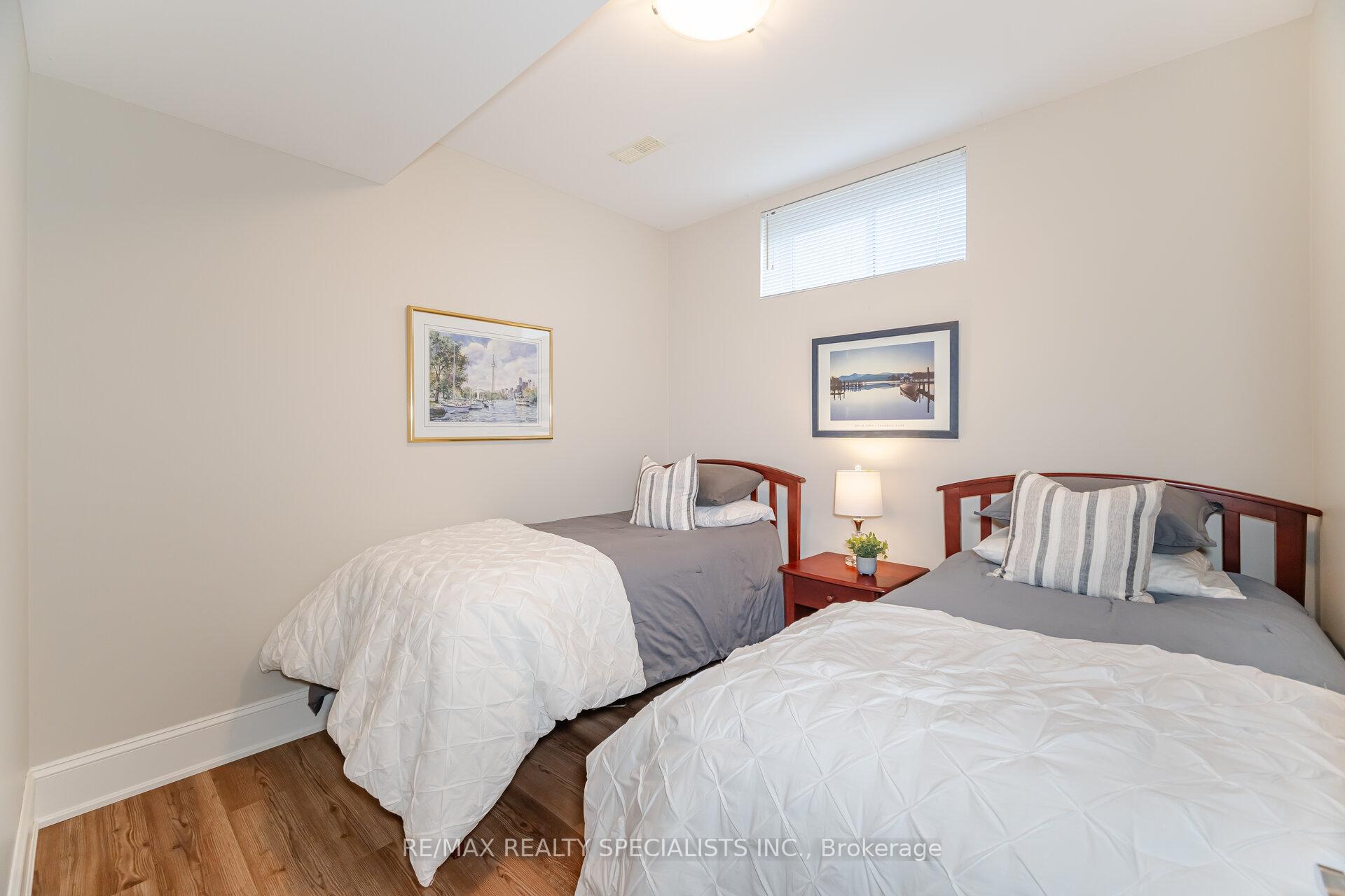 Photo 35 of 6 Oak Knoll Drive, Caledon, Palgrave — HOMEH