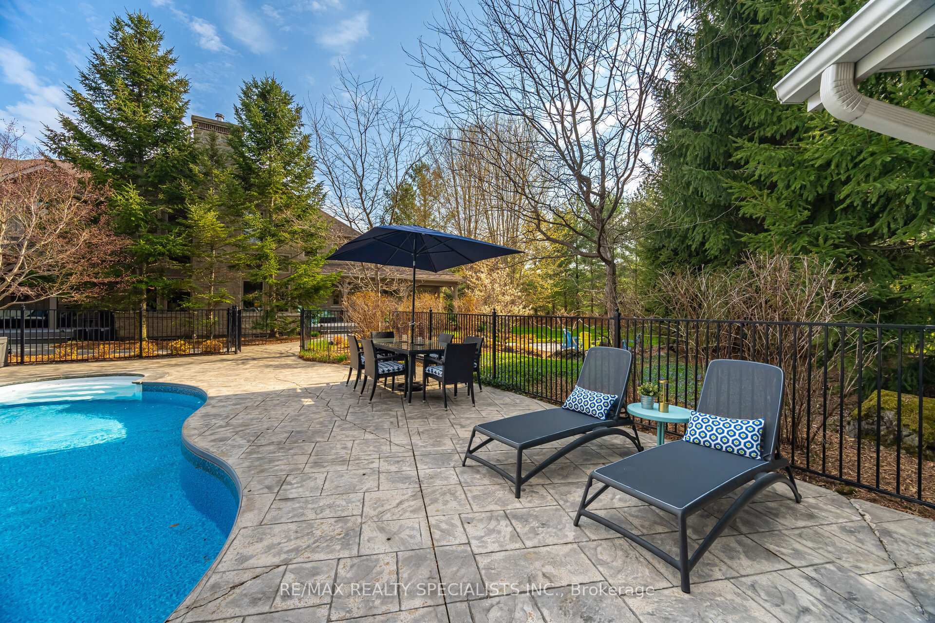 Photo 43 of 6 Oak Knoll Drive, Caledon, Palgrave — HOMEH