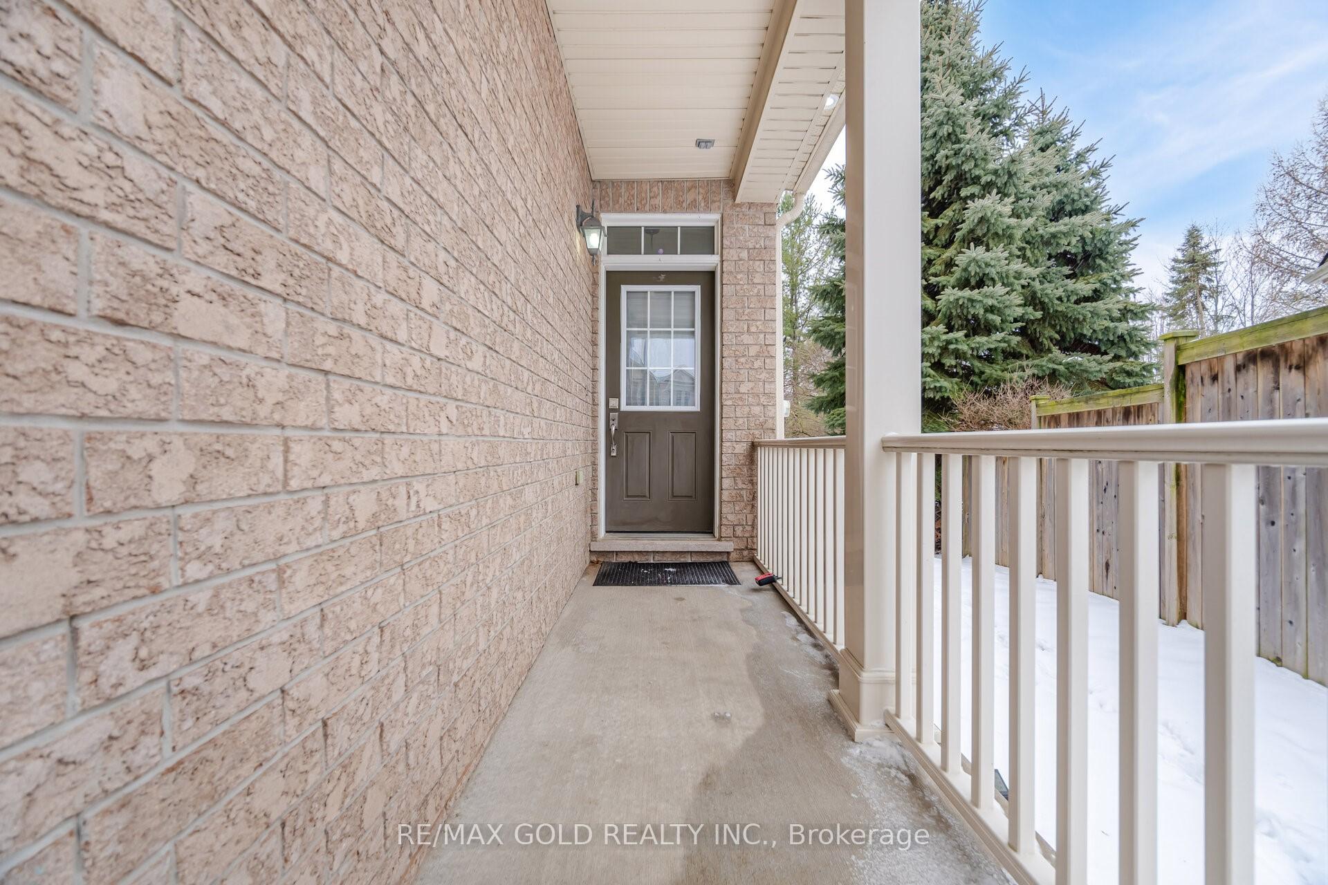 Photo 2 of 190 Garth Massey Drive, Cambridge — HOMEH