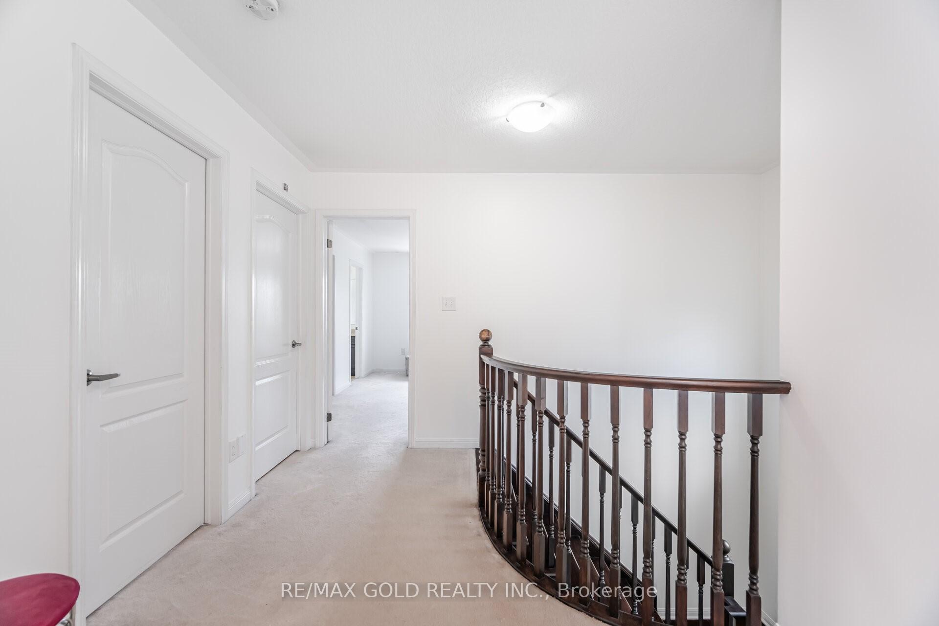 Photo 13 of 190 Garth Massey Drive, Cambridge — HOMEH
