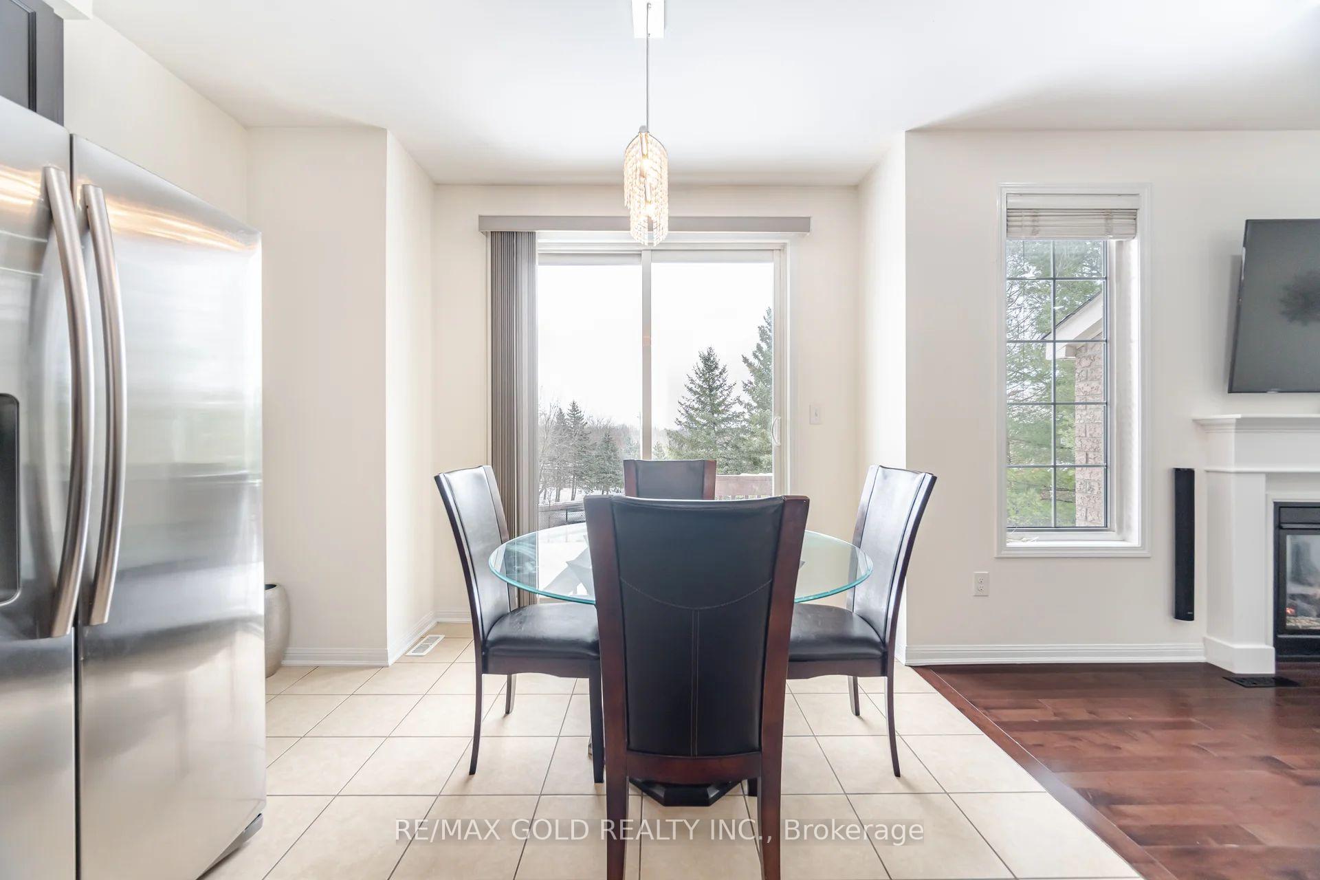 Photo 15 of 190 Garth Massey Drive, Cambridge — HOMEH