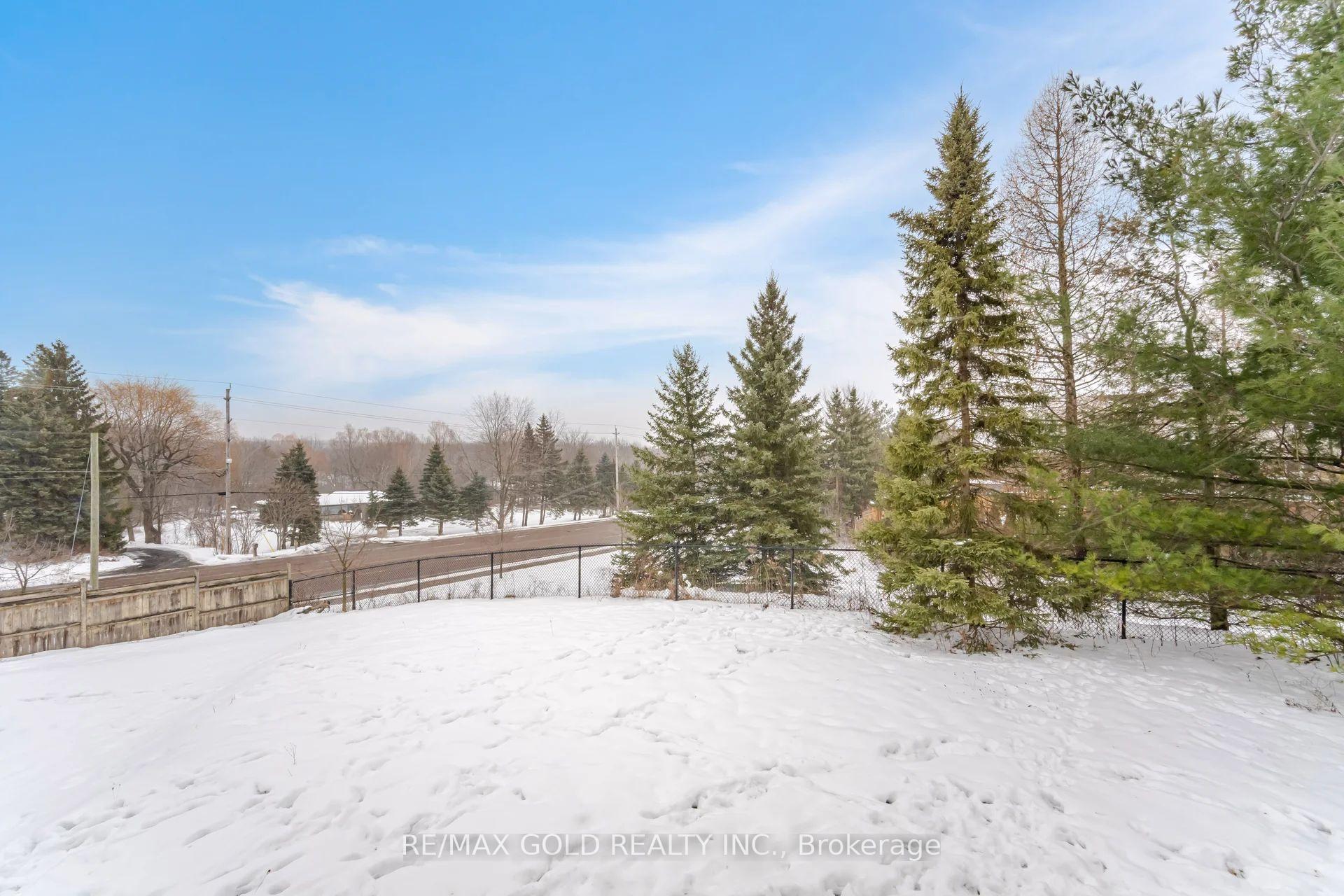 Photo 21 of 190 Garth Massey Drive, Cambridge — HOMEH